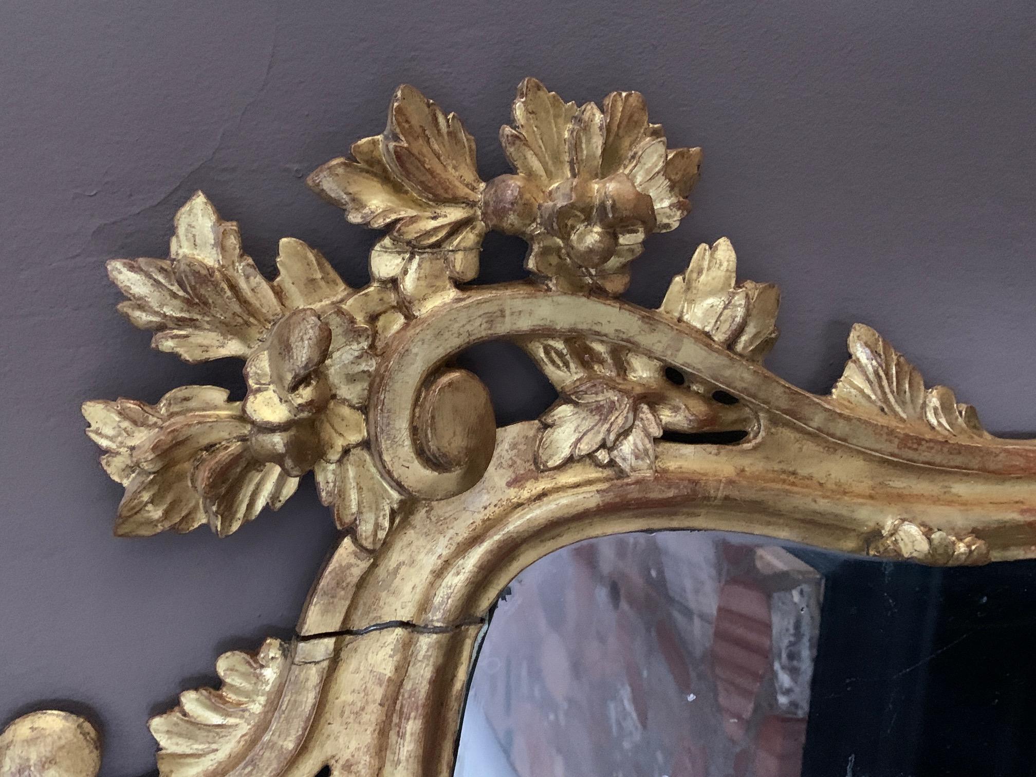 Rococo Pair of 18th Century Spanish Charles III Carved Gilded Wood Mirrors For Sale