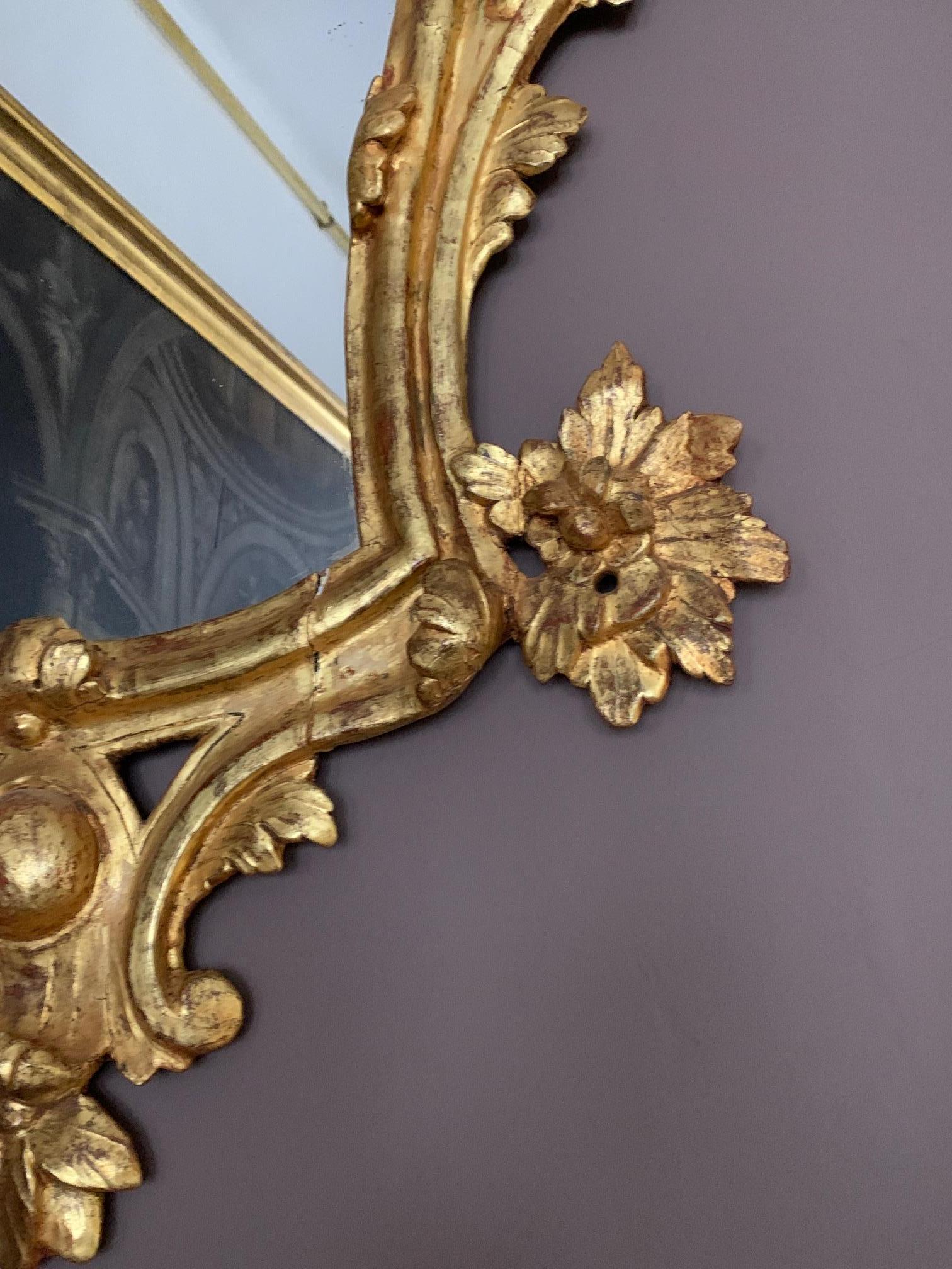 Pair of 18th Century Spanish Charles III Carved Gilded Wood Mirrors In Fair Condition For Sale In Madrid, ES