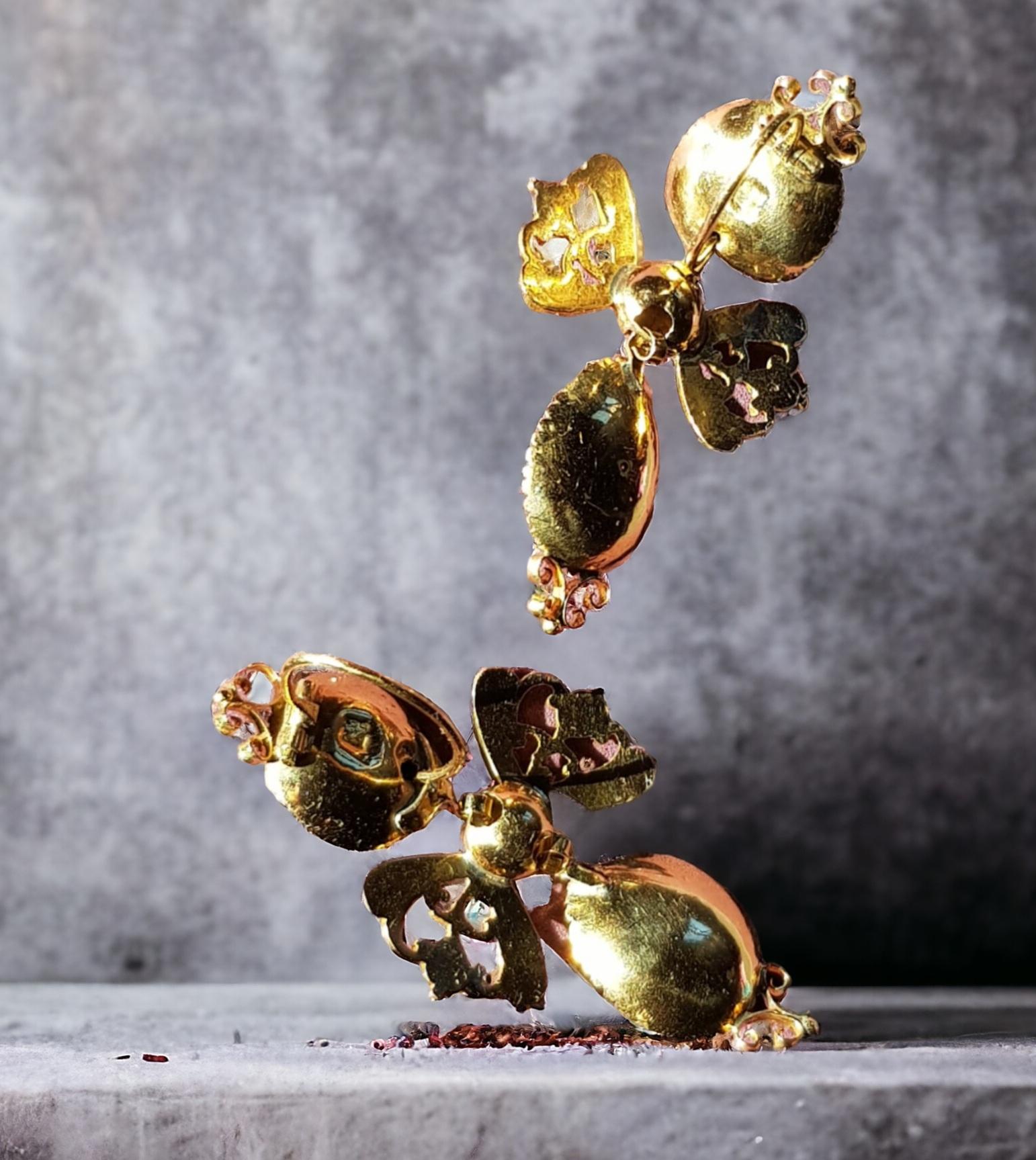 Rose Cut Pair 18th Century Spanish Rose-Cut Diamond and  18 K Gold Earring - Wearable Art For Sale