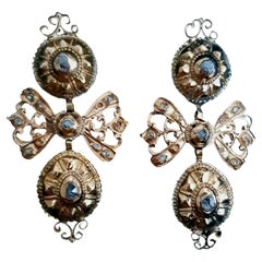Paire de diamants espagnols taillés en rose du 18ème siècle  Boucle d'oreille en or 18 K K - Wearable Art
