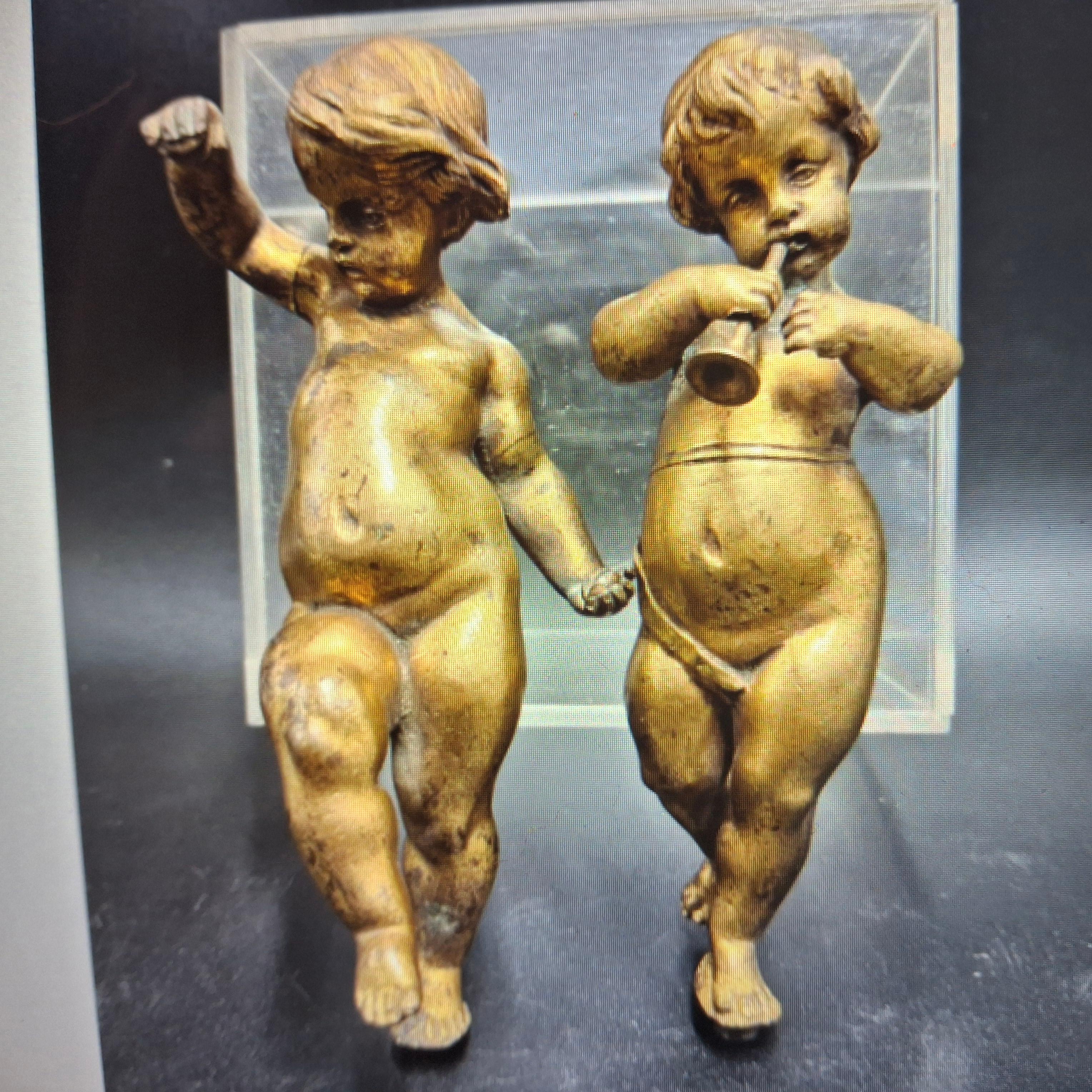 Pair 18thc French Antique Gilt Bronze Full Figural Cherub/ Putti Sculptures in vendita 10