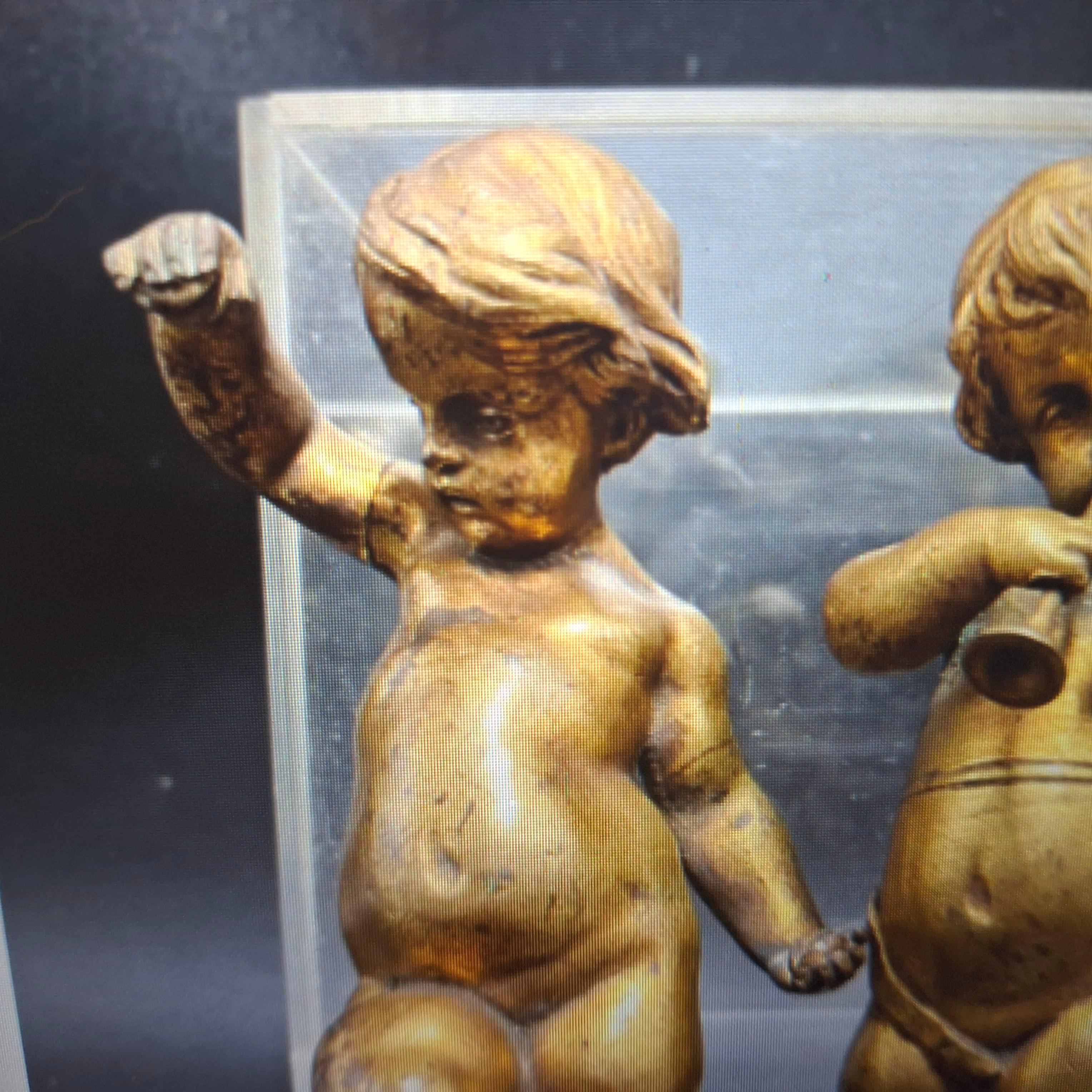 Dorato Pair 18thc French Antique Gilt Bronze Full Figural Cherub/ Putti Sculptures in vendita