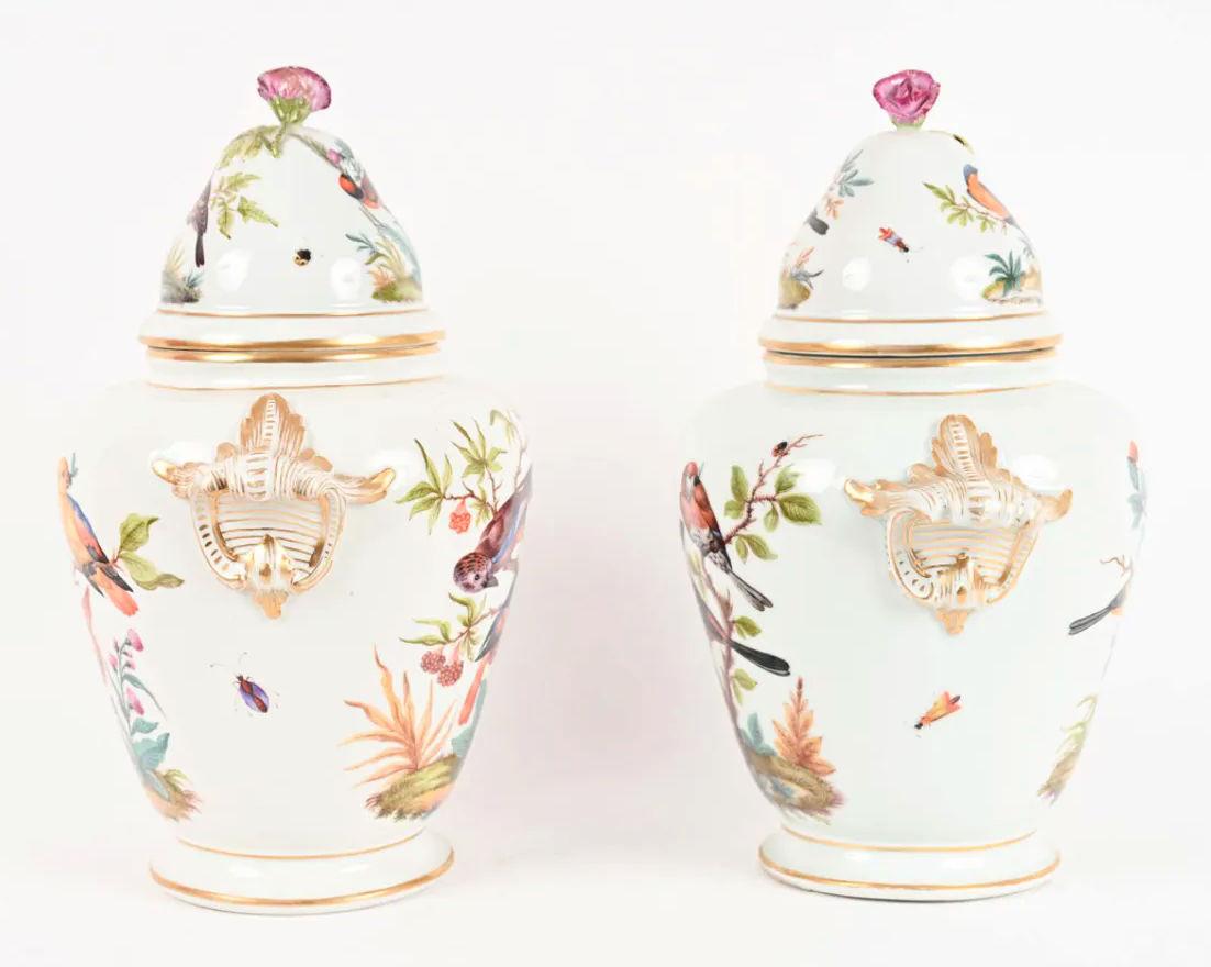 Pair 19 Century of Potpourri Porcelain Birds Motif Jars by Fürstenberg 6