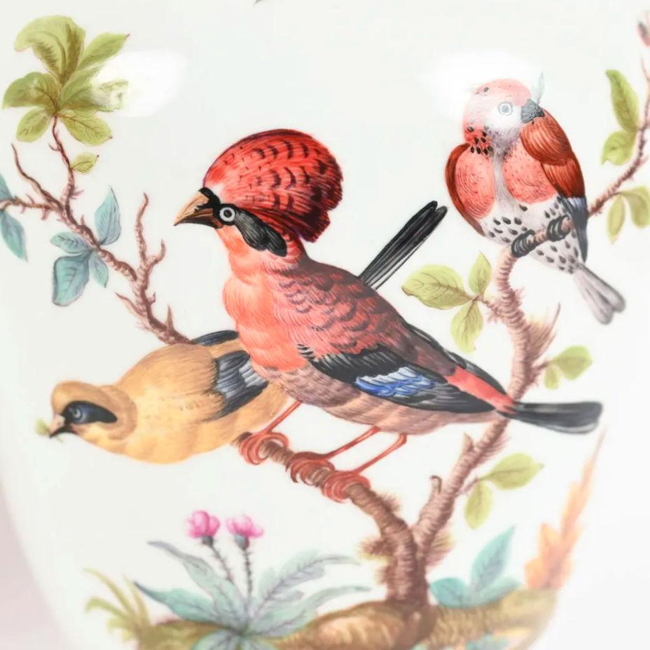 Pair 19 Century of Potpourri Porcelain Birds Motif Jars by Fürstenberg 3
