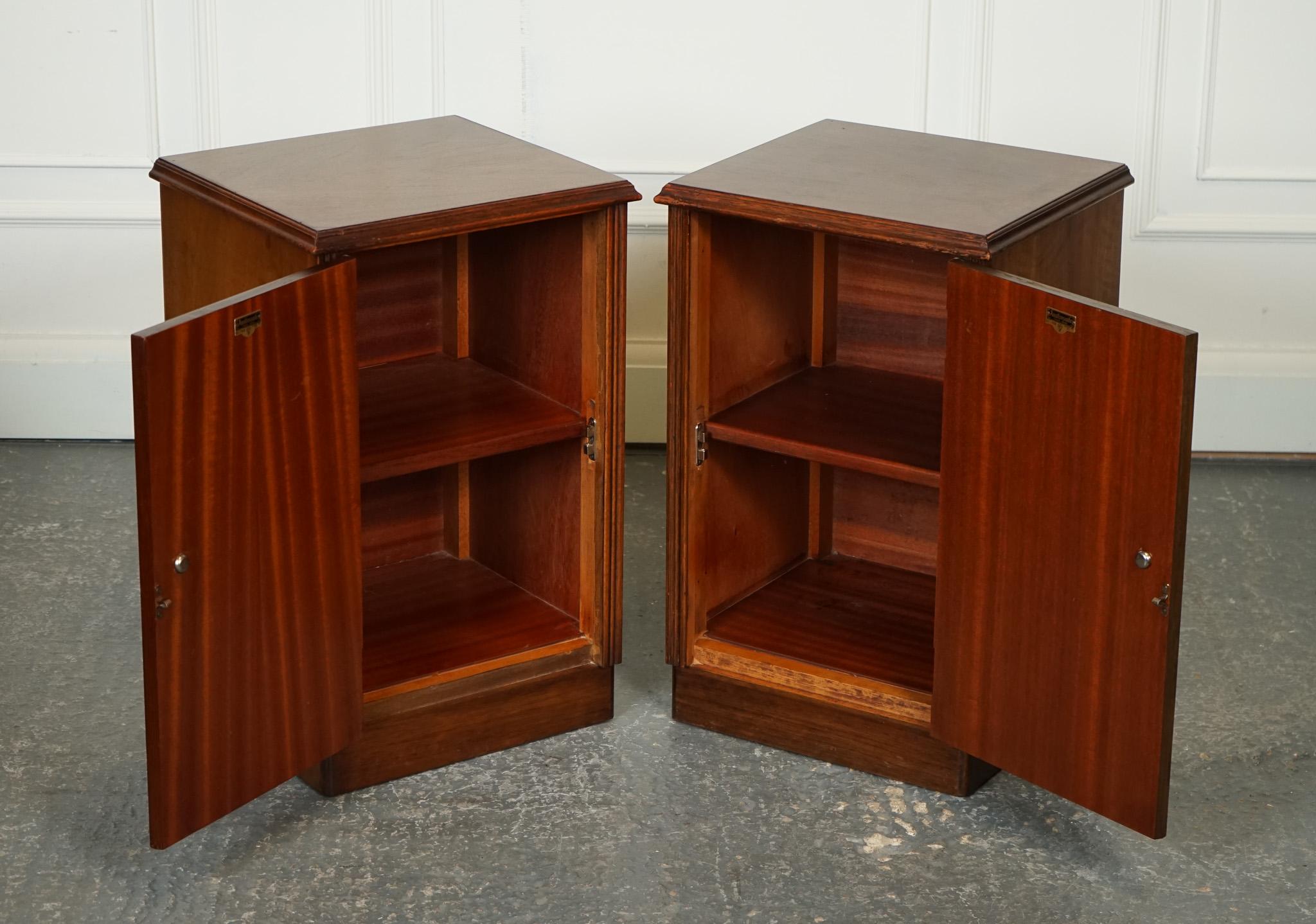 
Antiques of London



We are delighted to offer for sale this Pair of 1960s Art Deco Style Bedside Nightstands Side End Lamp Tables.

A pair of 1960s Art Deco bedside nightstands side end lamp tables is a chic and retro furniture set that