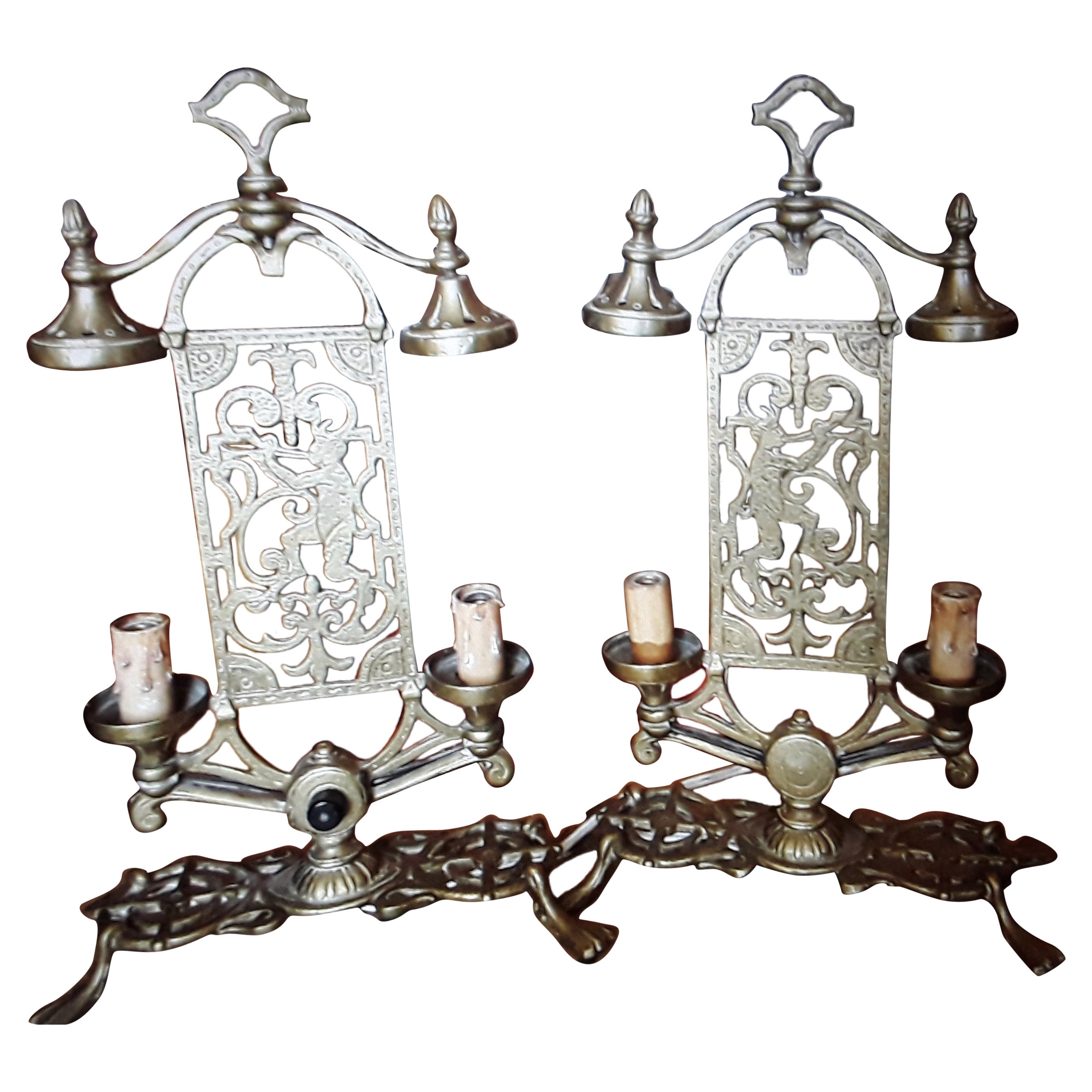 Pareja 1920s Art Decó Mutual Sunset Lamp Company Bronce "Pan y su Flauta" Cantada en venta