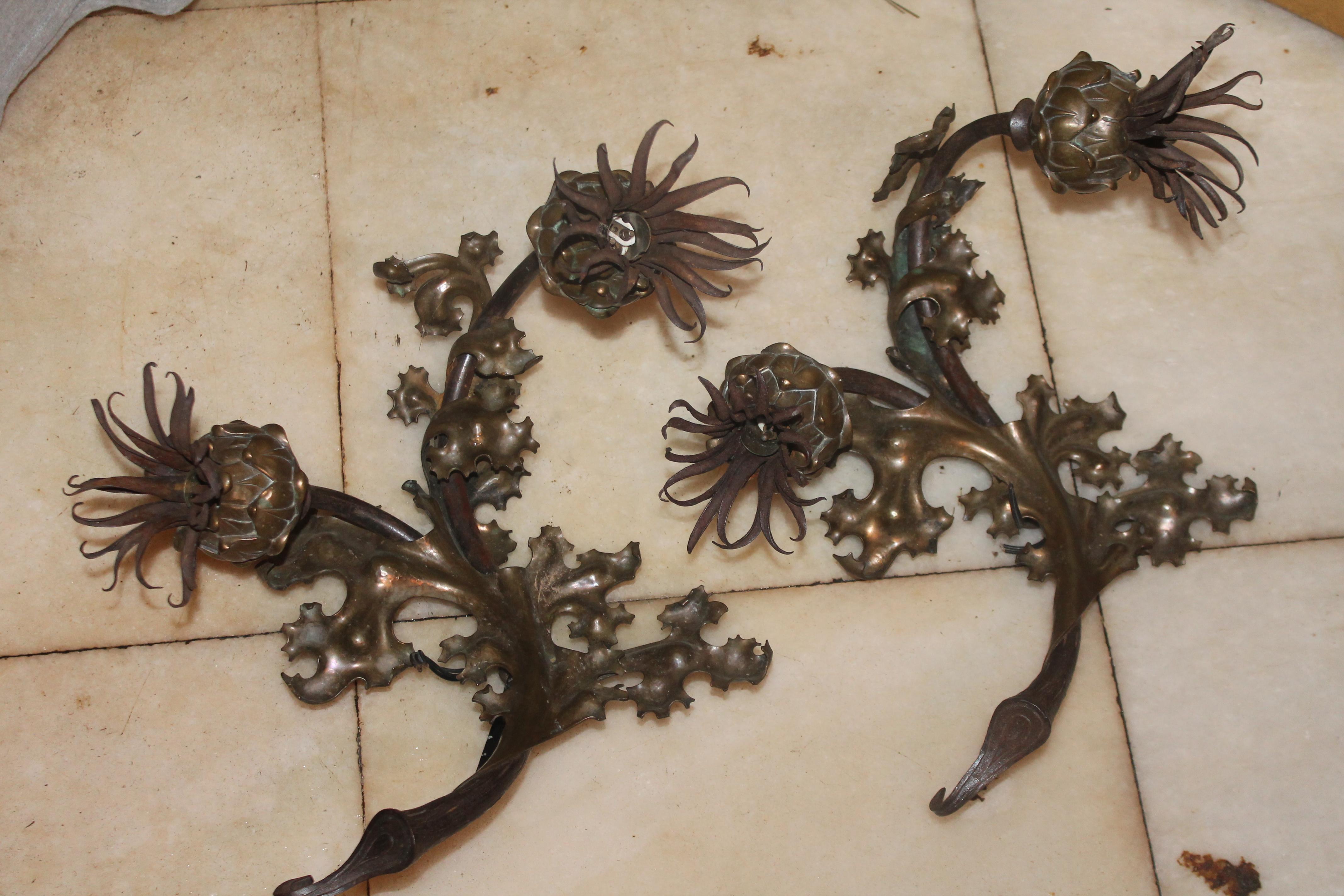 Early 20th Century Pair 1920's French Art Deco Brutalist Floral Form Detailed Bronze Sconces Jansen For Sale