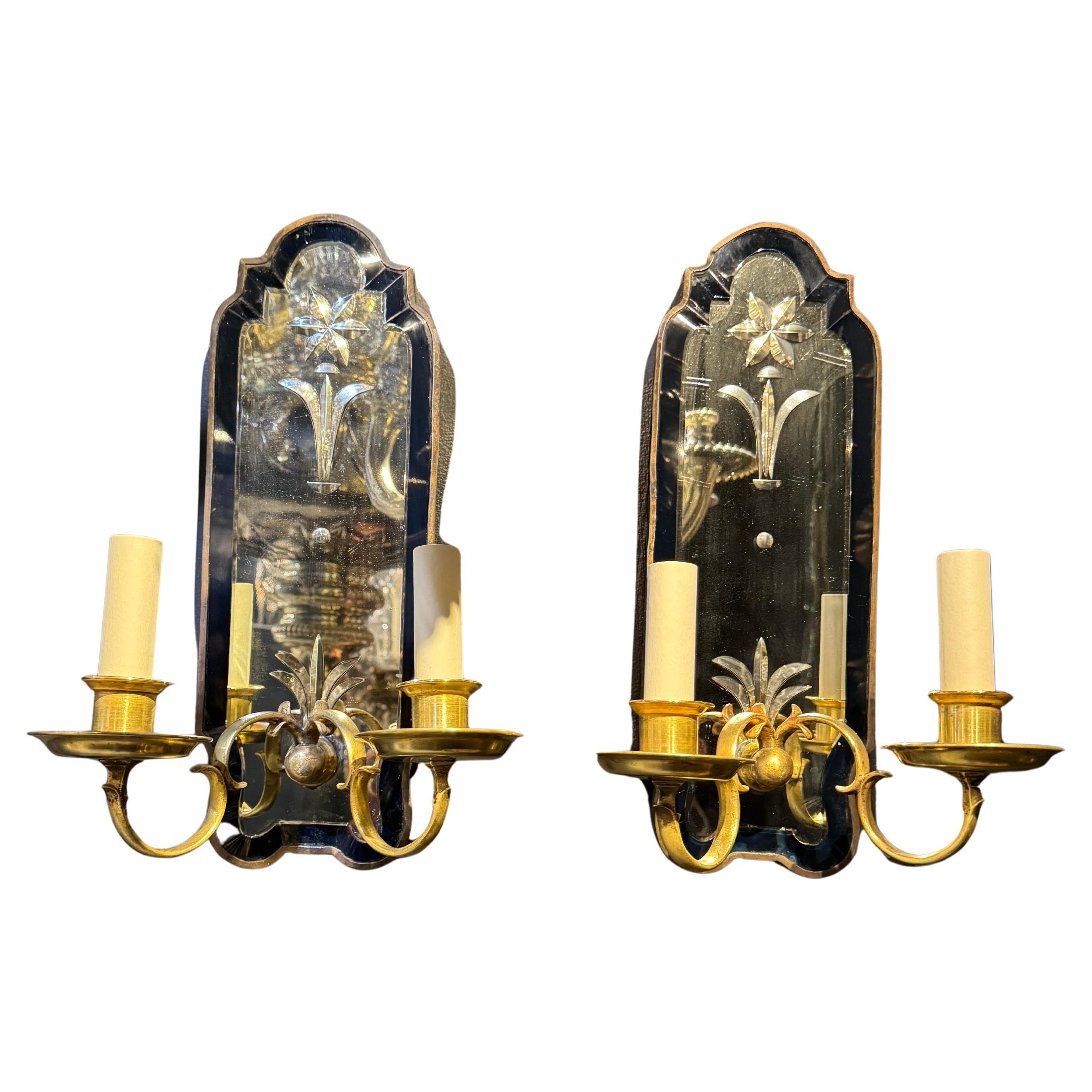 Juego de 4 apliques Caldwell de 1920 con espejo grabado y cristal azul cobalto 