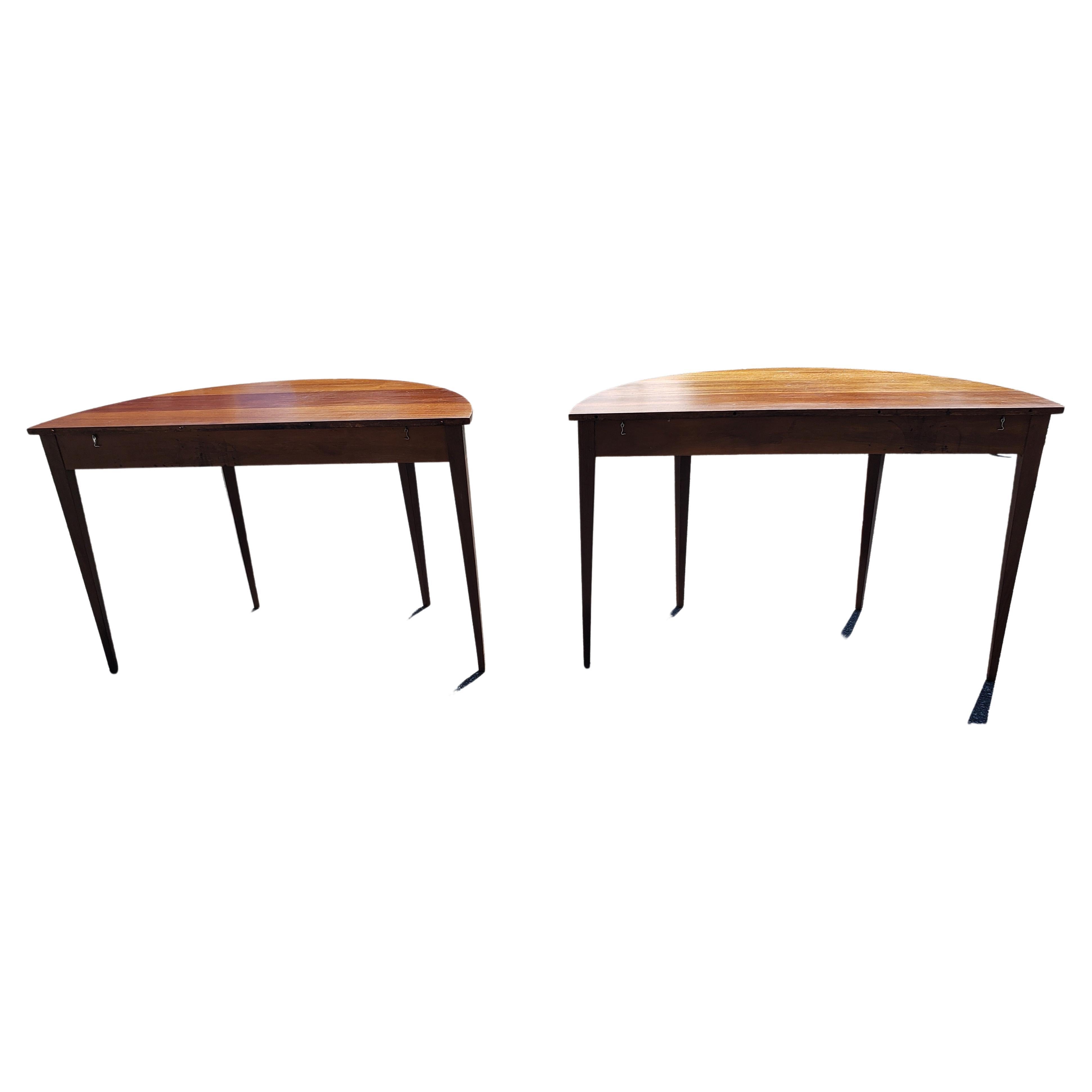 Pair 1930s American Federal Mahogany Inlaid Large Console Tables or Dining Table For Sale 1