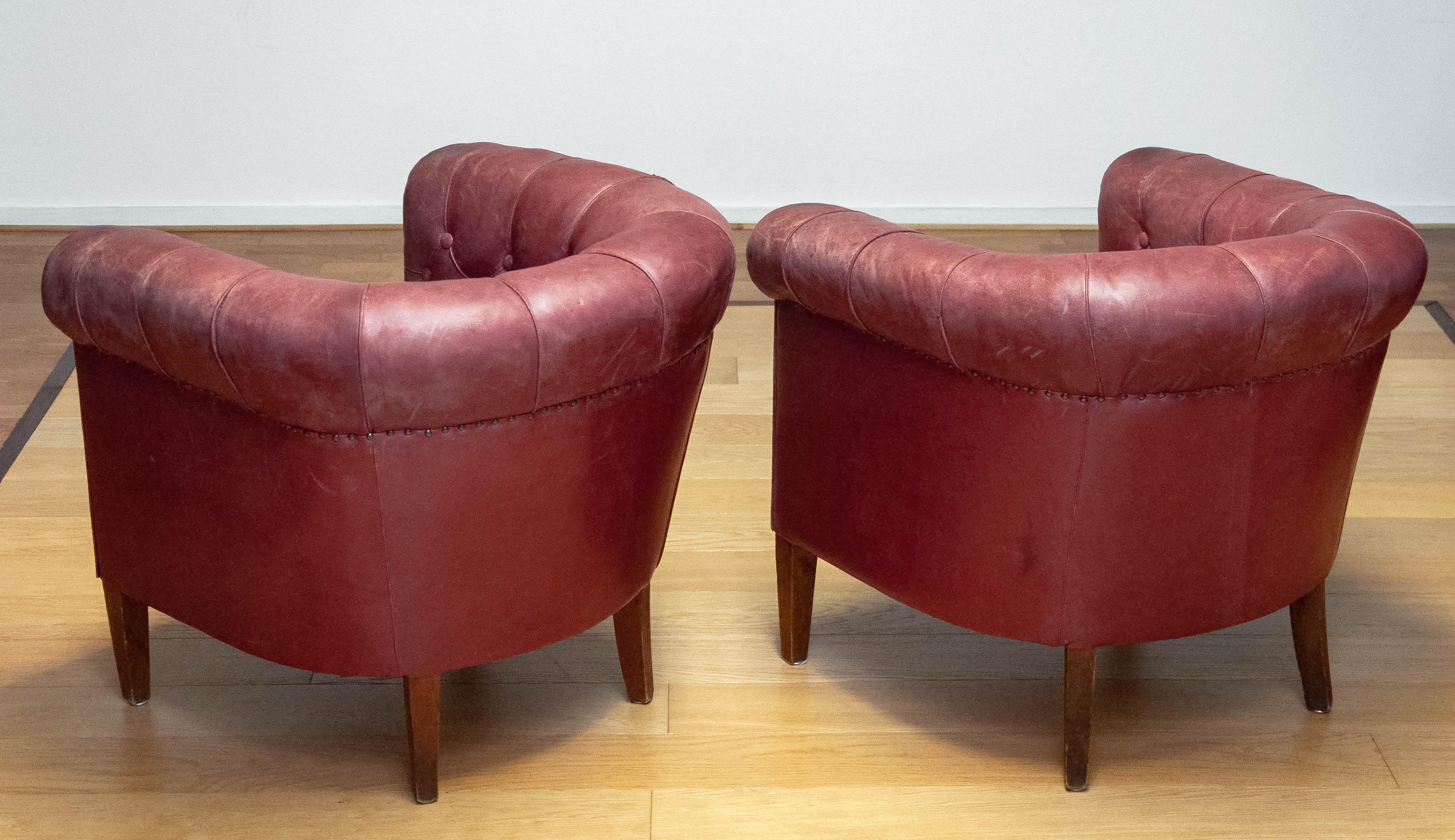 Pair 1930s Swedish Crimson Red Chesterfield Club Chairs in Patinated Leather For Sale 6