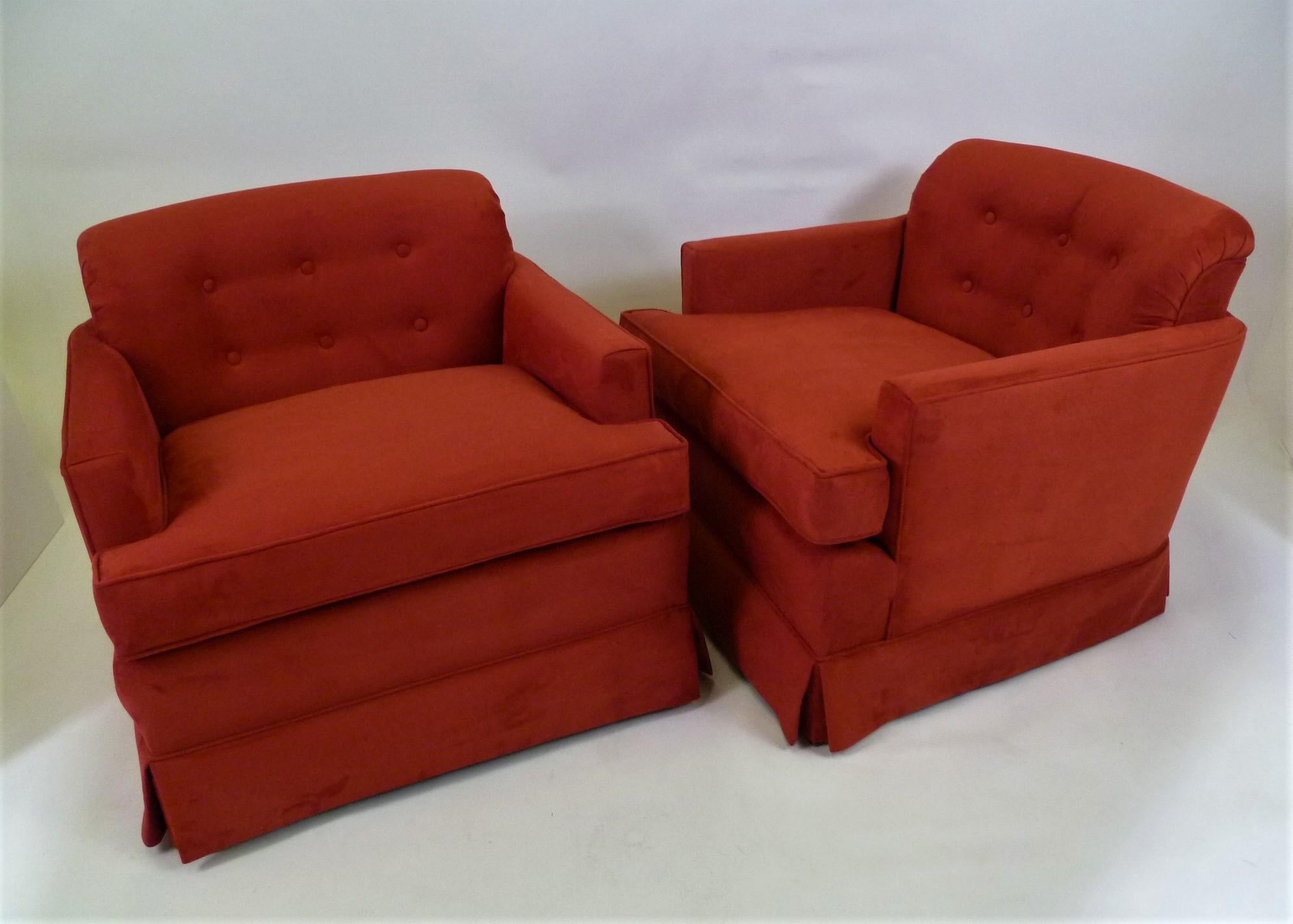 Hollywood Regency Pair of 1940s Hollywood Glamour Club Chairs in Red Ultrasuede
