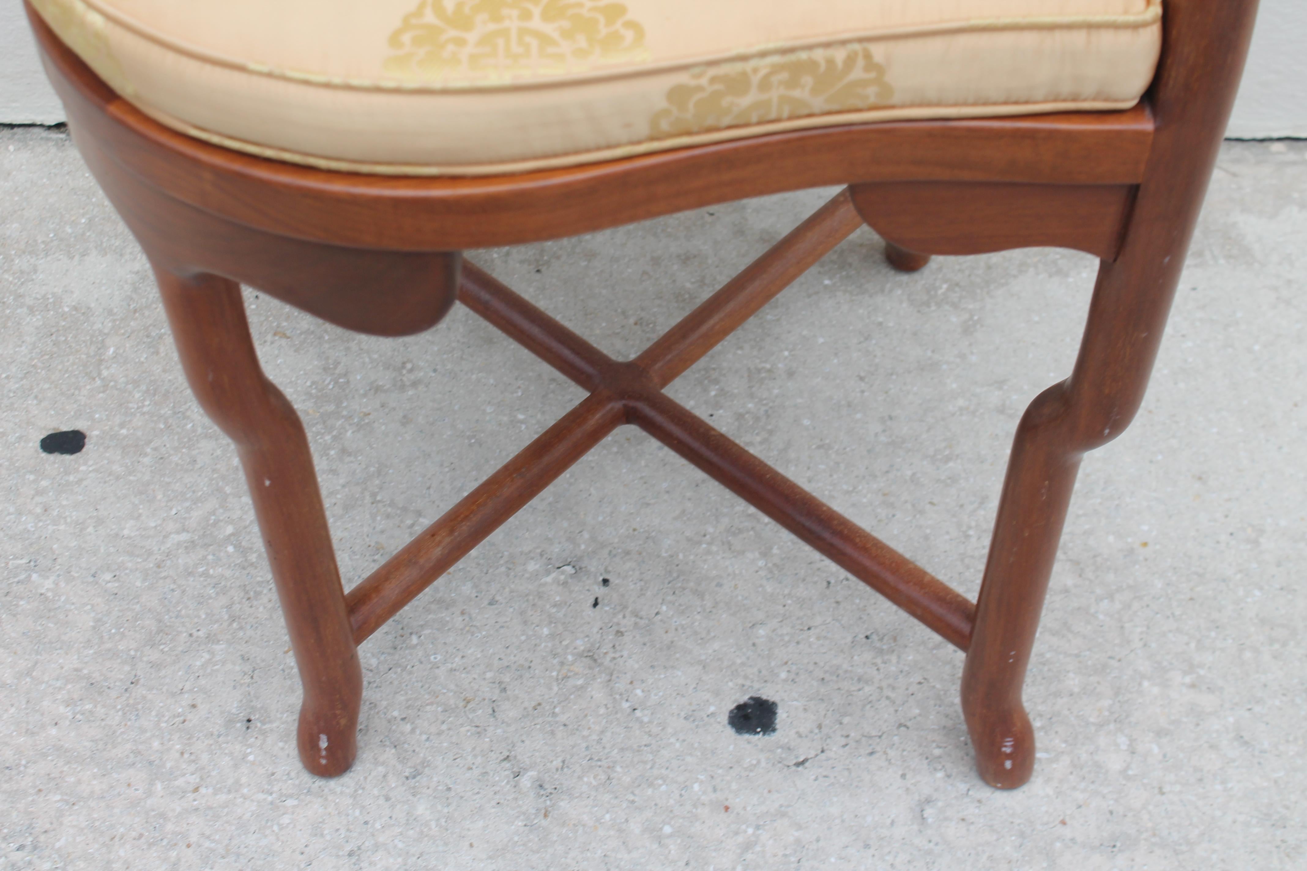 Pair 1940's Hollywood Regency Carved Wood Accent/ Side Chairs Japonisant Design For Sale 2