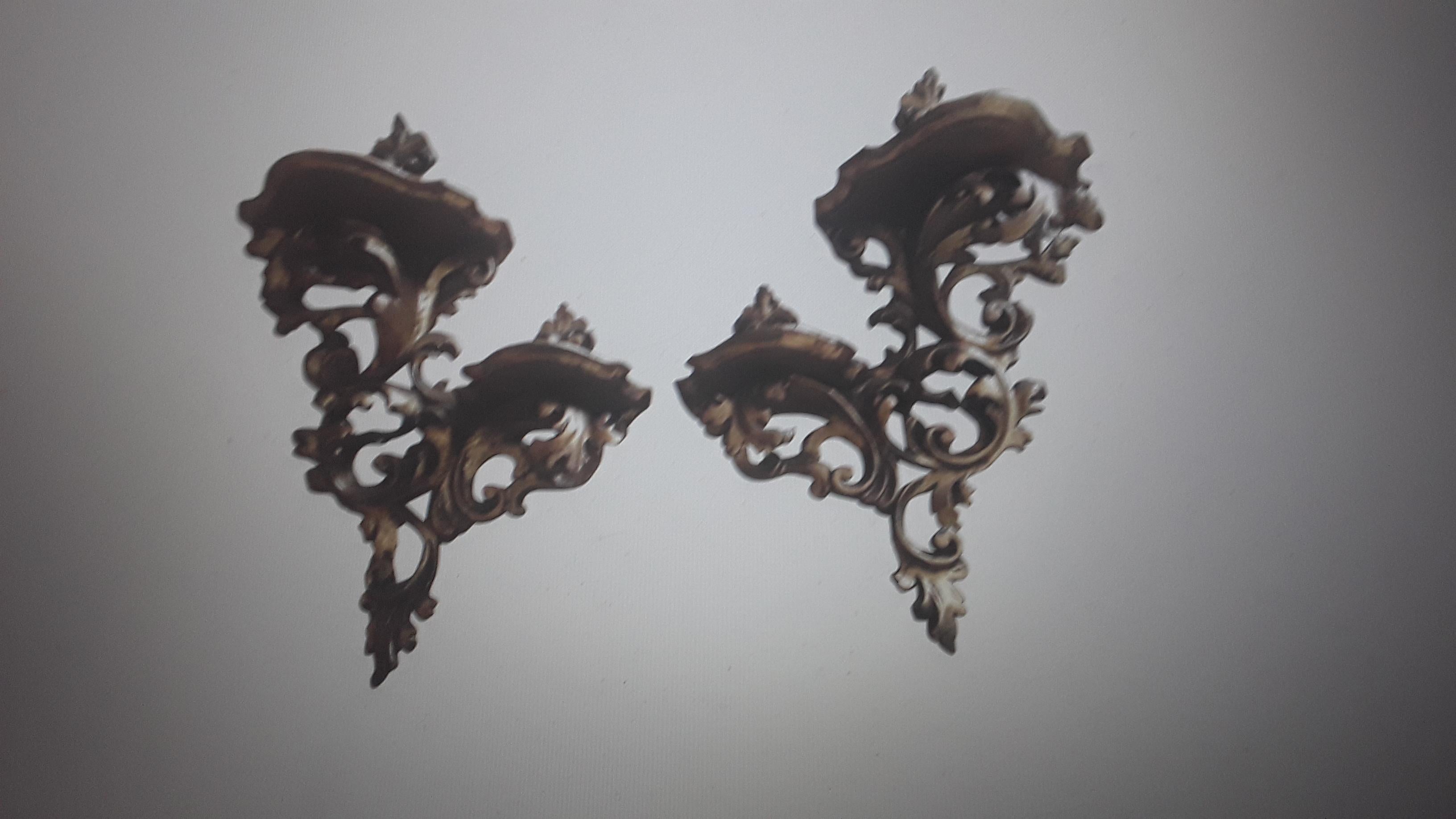 Pareja de soportes de pared de madera dorada de la época de Hollywood Regencia italiana de los años 40 en venta 5