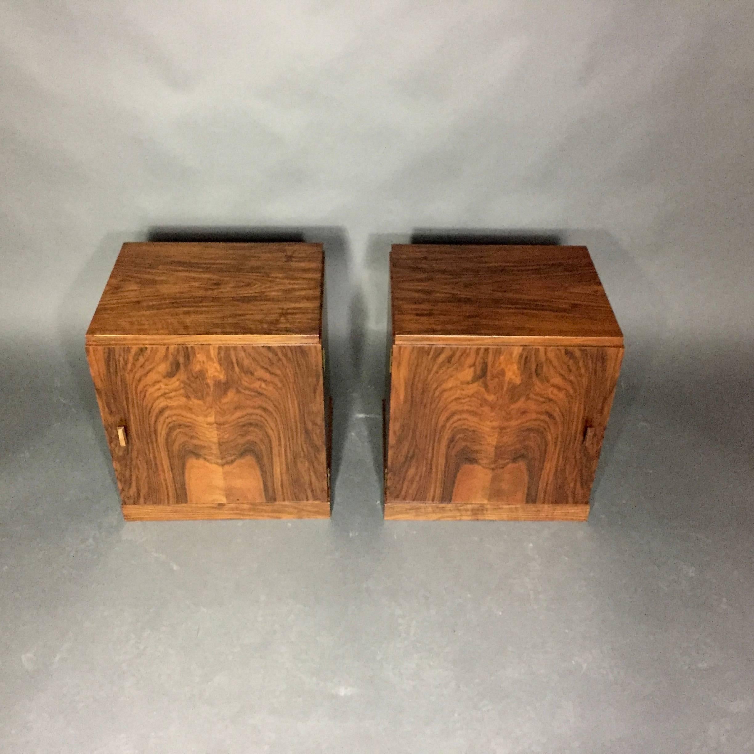 Beautifully grained walnut veneer pair of square bedside tables or nightstands, purchased in Sweden though could be of Continental production, likely 1940s - with bakelite handles. Refinished condition.