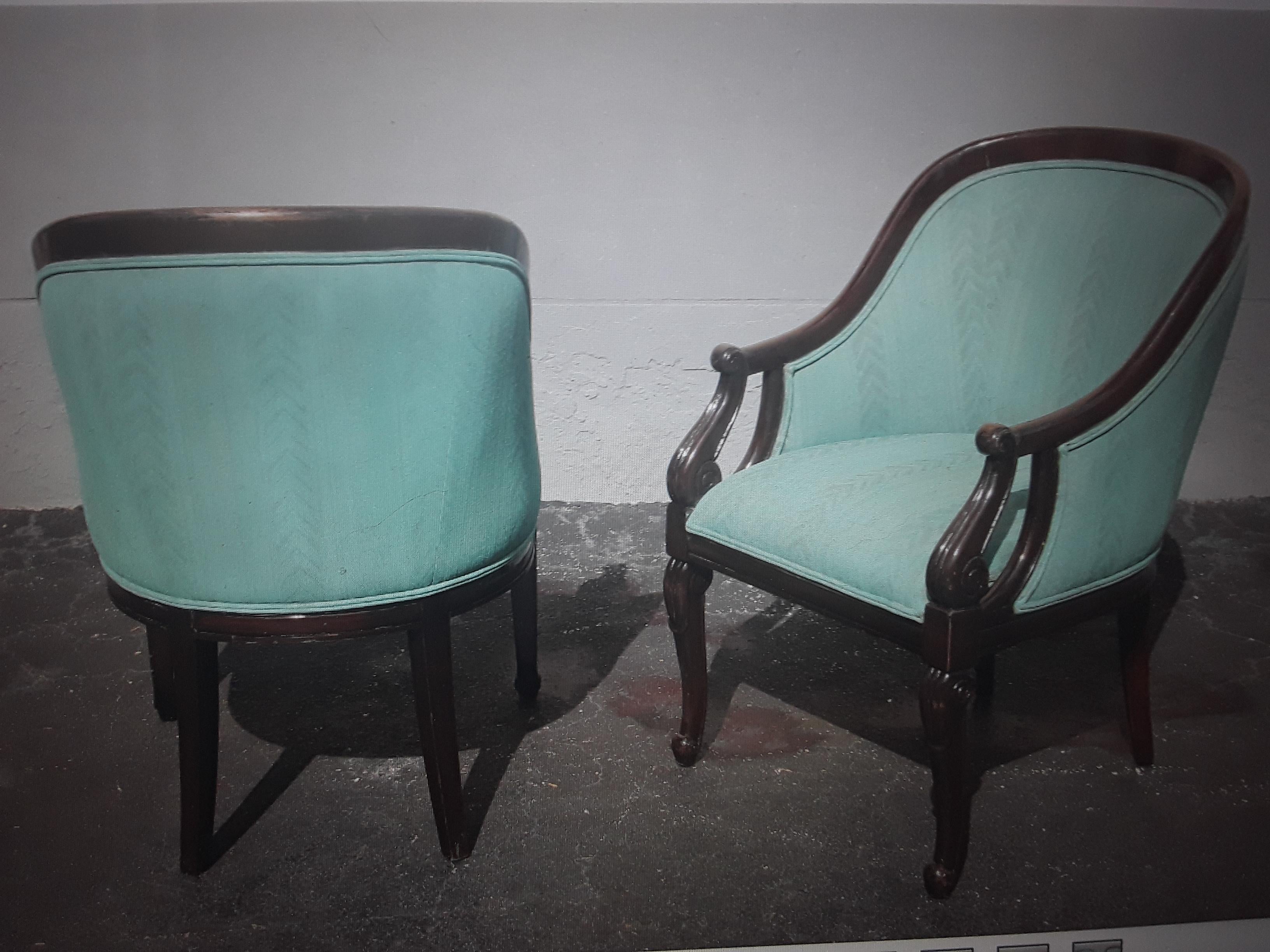 Paar 1940's Traditionell - Blau - Geschnitzt Akzent/ Beistelltisch/ Stühle im Angebot 2