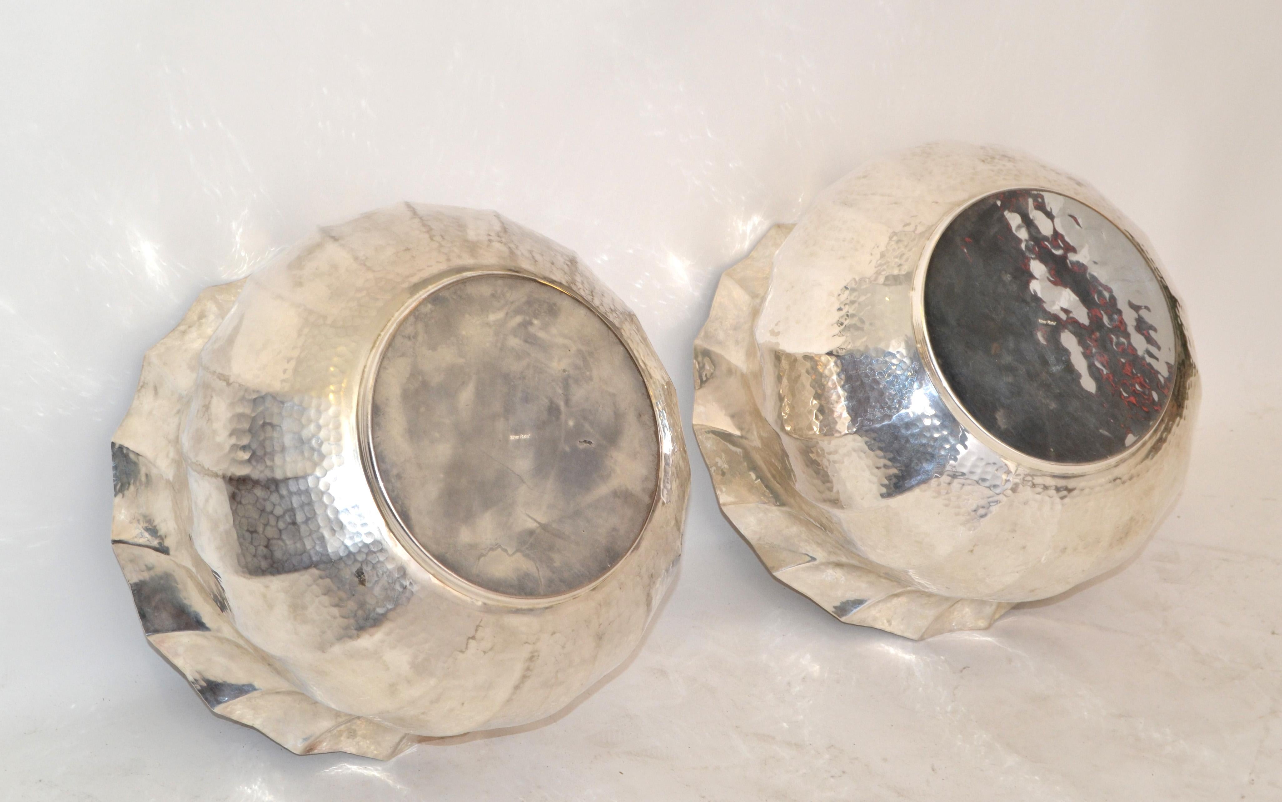 Pair, 1950s Arts And Crafts Silver Plated Large Hammered and Scalloped Planters For Sale 7