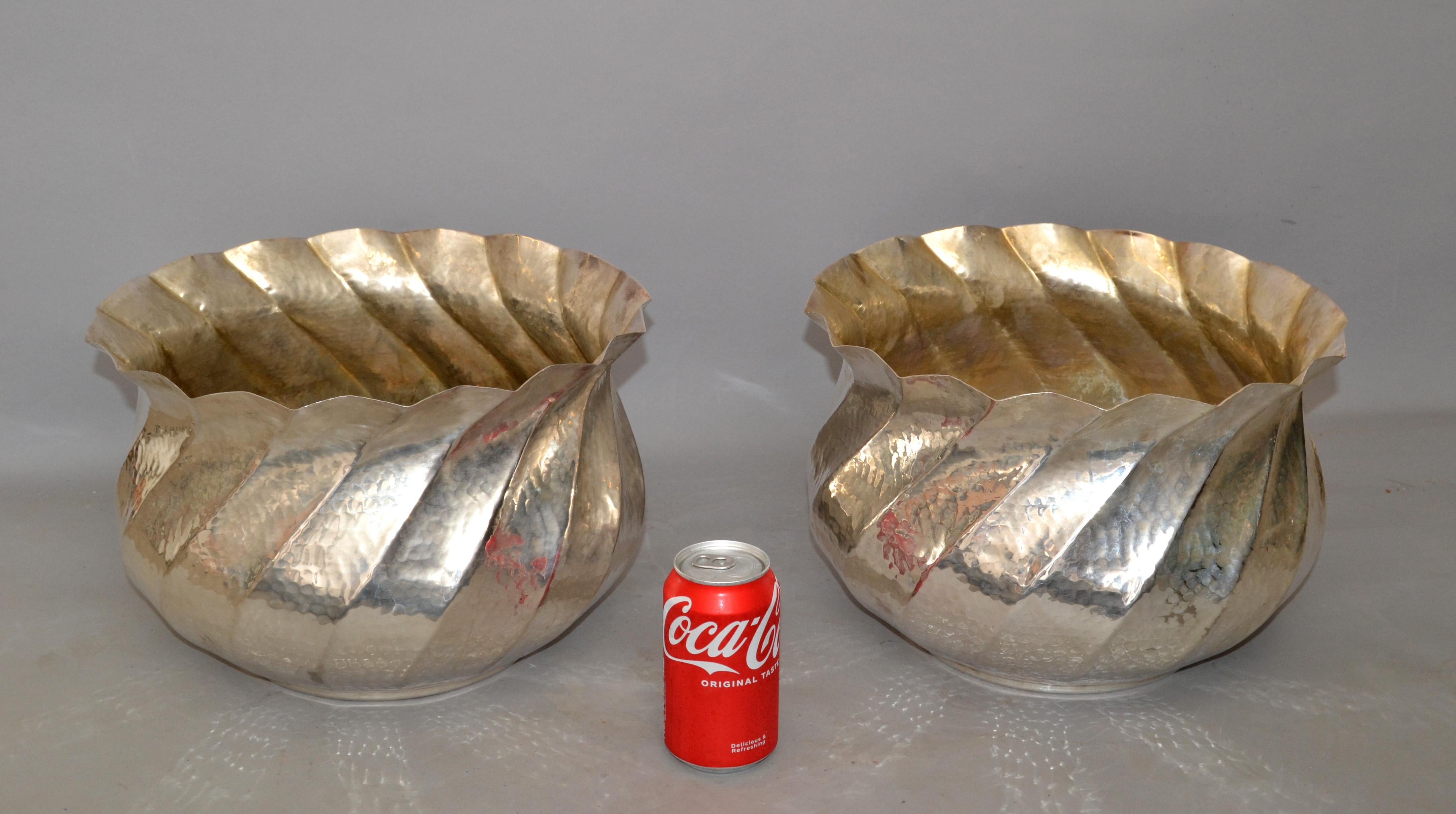 Pair, 1950s Arts And Crafts Silver Plated Large Hammered and Scalloped Planters In Good Condition For Sale In Miami, FL