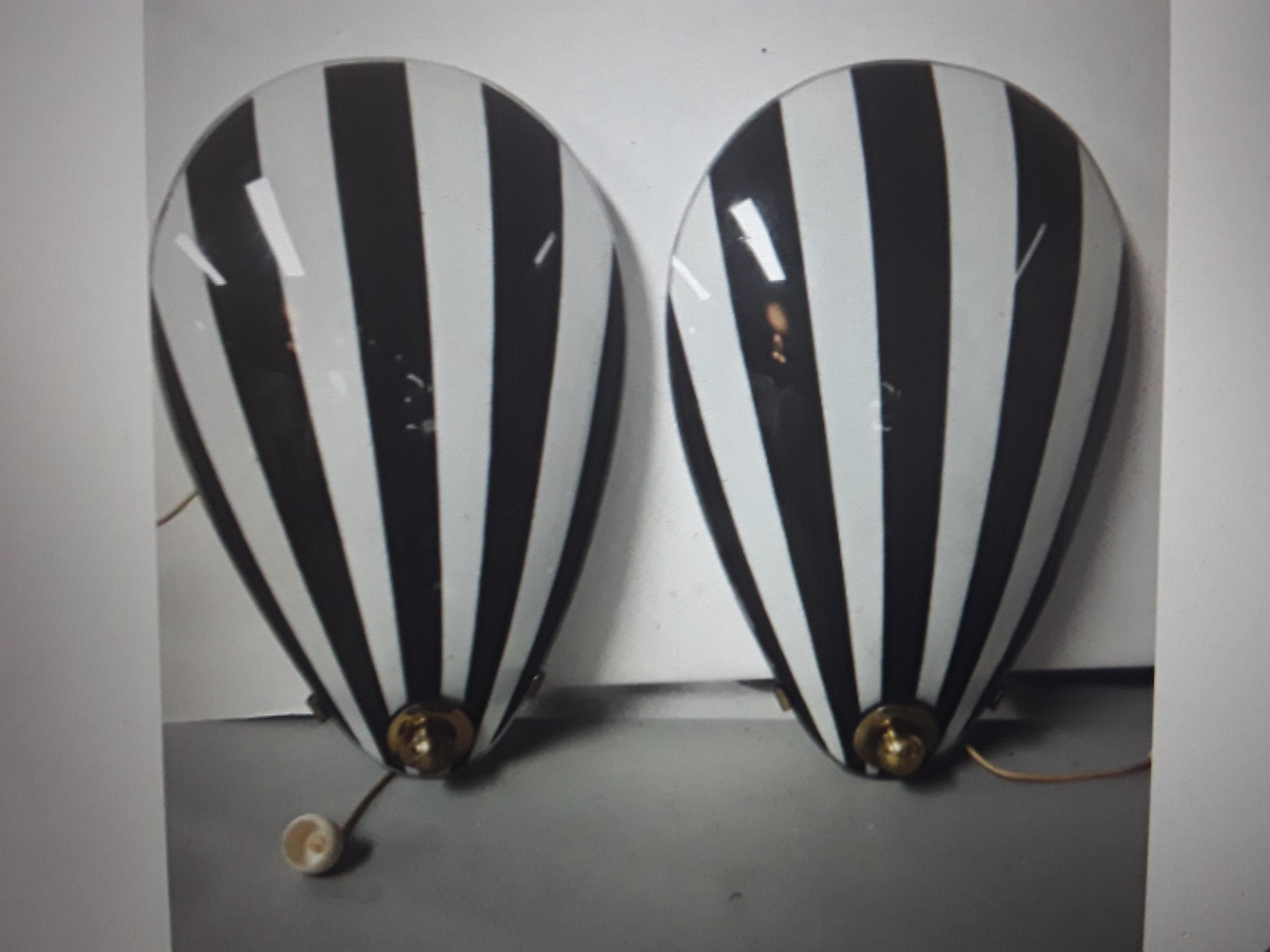 Coppia di lampade da parete in vetro artistico di Murano del 1950, metà secolo, a forma di conchiglia di vongola in vendita 5