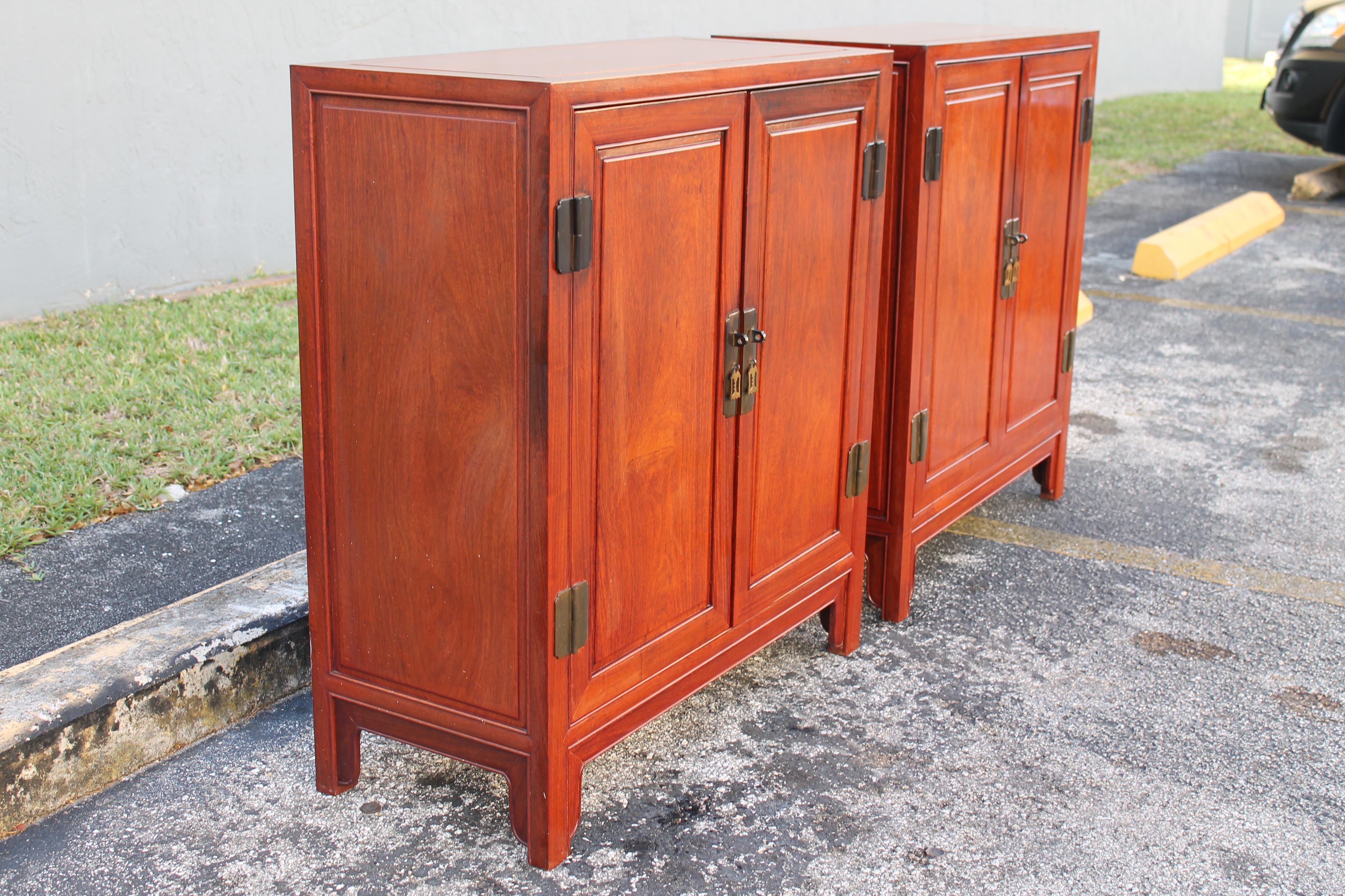 Mid-Century Modern Pair 1950s Mid Century Modern Bachelors Chests/ Night Stands For Sale