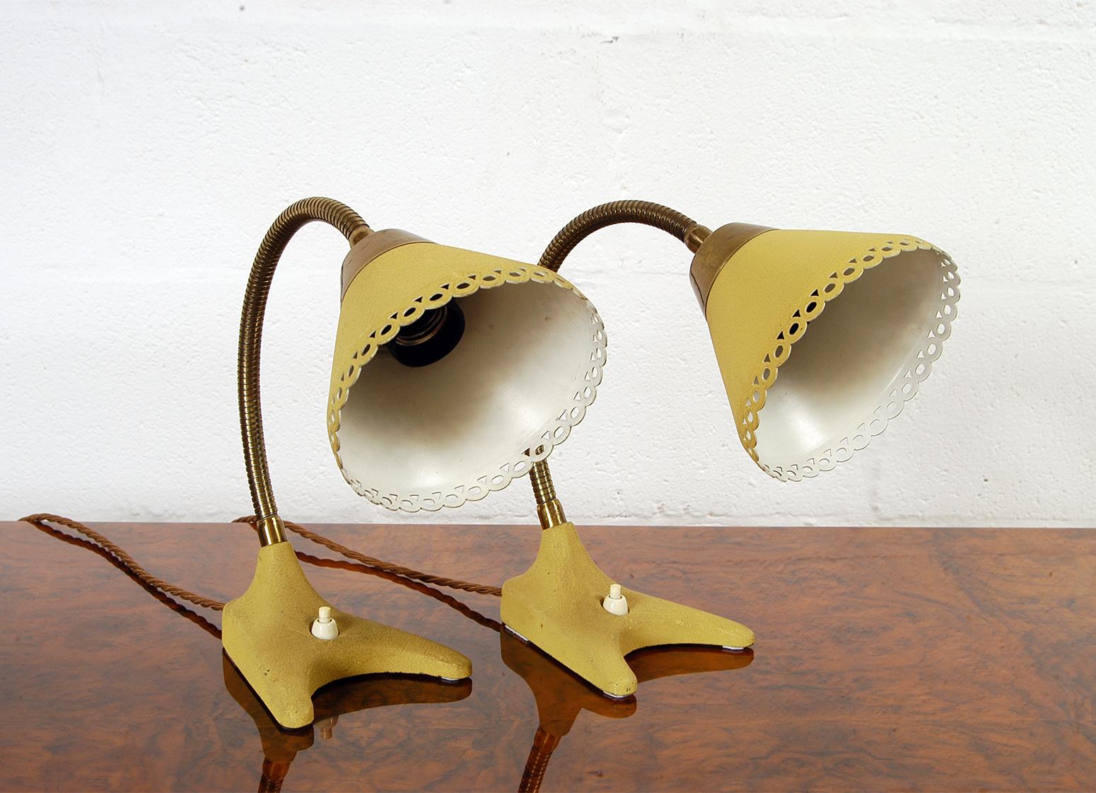 Pair 50s Midcentury Yellow Crow Feet Swedish Table Bedside Lamps by EWA Varnarmo 1