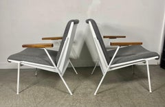 Paire 1959, Wim Rietveld pour Ahrend de Cirkel, Chaises Oase, , moderniste classique