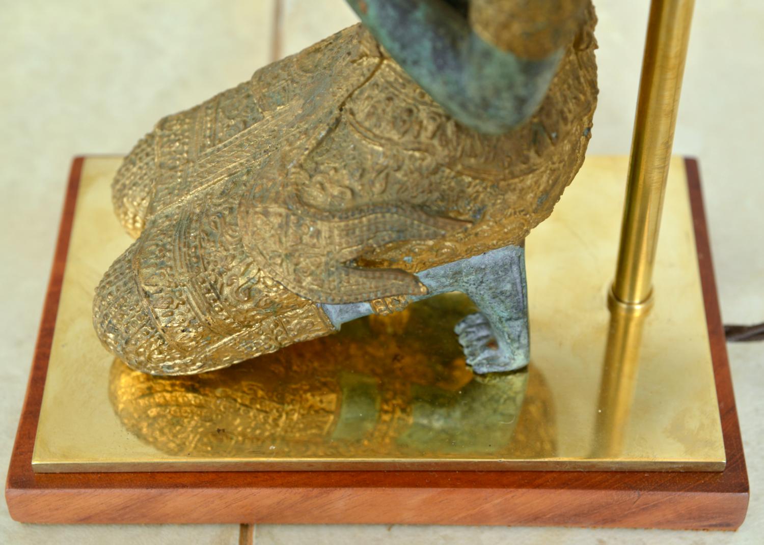 Paar vergoldete thailändische Teppanom-Buddha-Tischlampen aus Bronze und Messing, 1960er Jahre, Mont-Stil, Belgien im Angebot 11