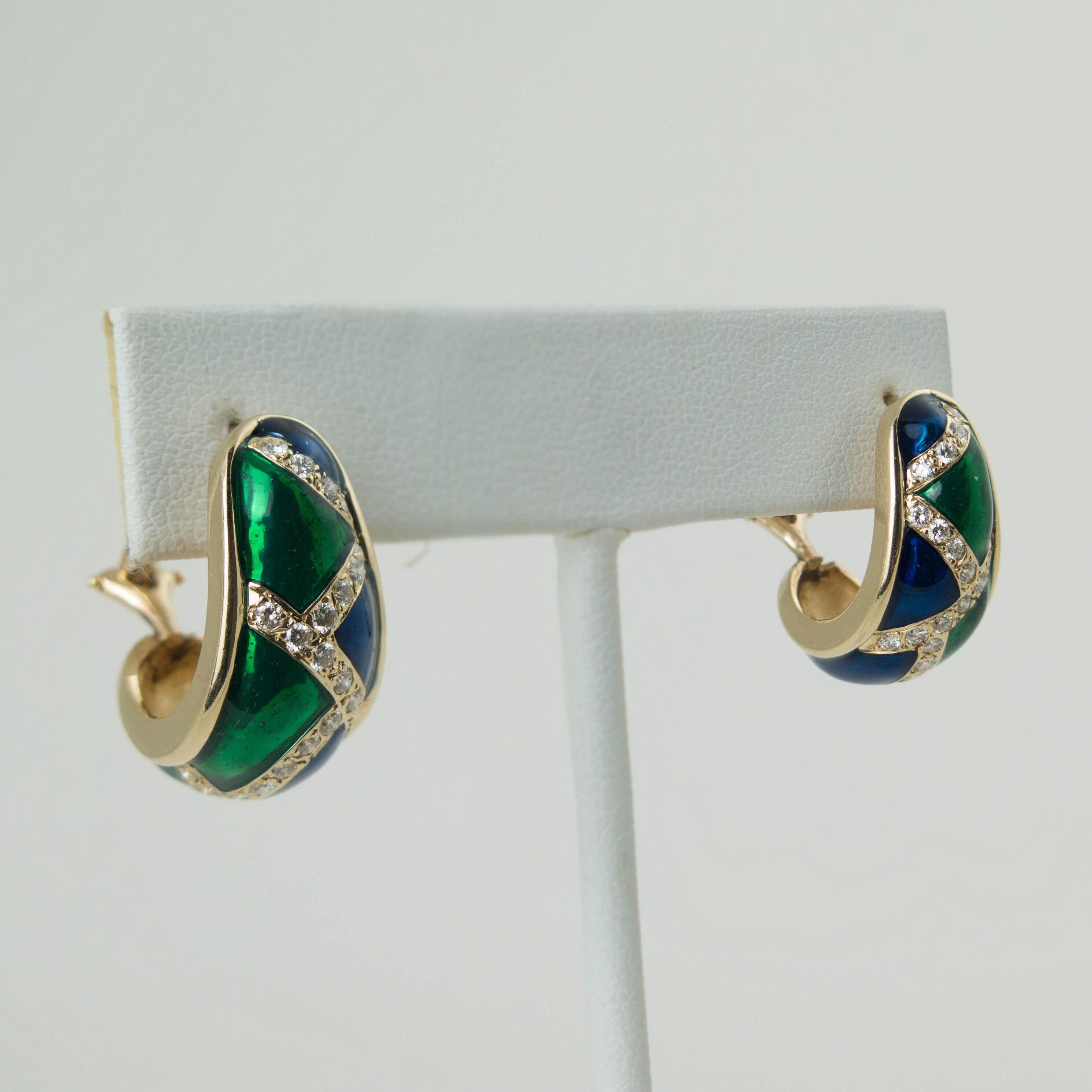 Round Cut Pair of 1960s Enamel and Diamond Gold Earrings