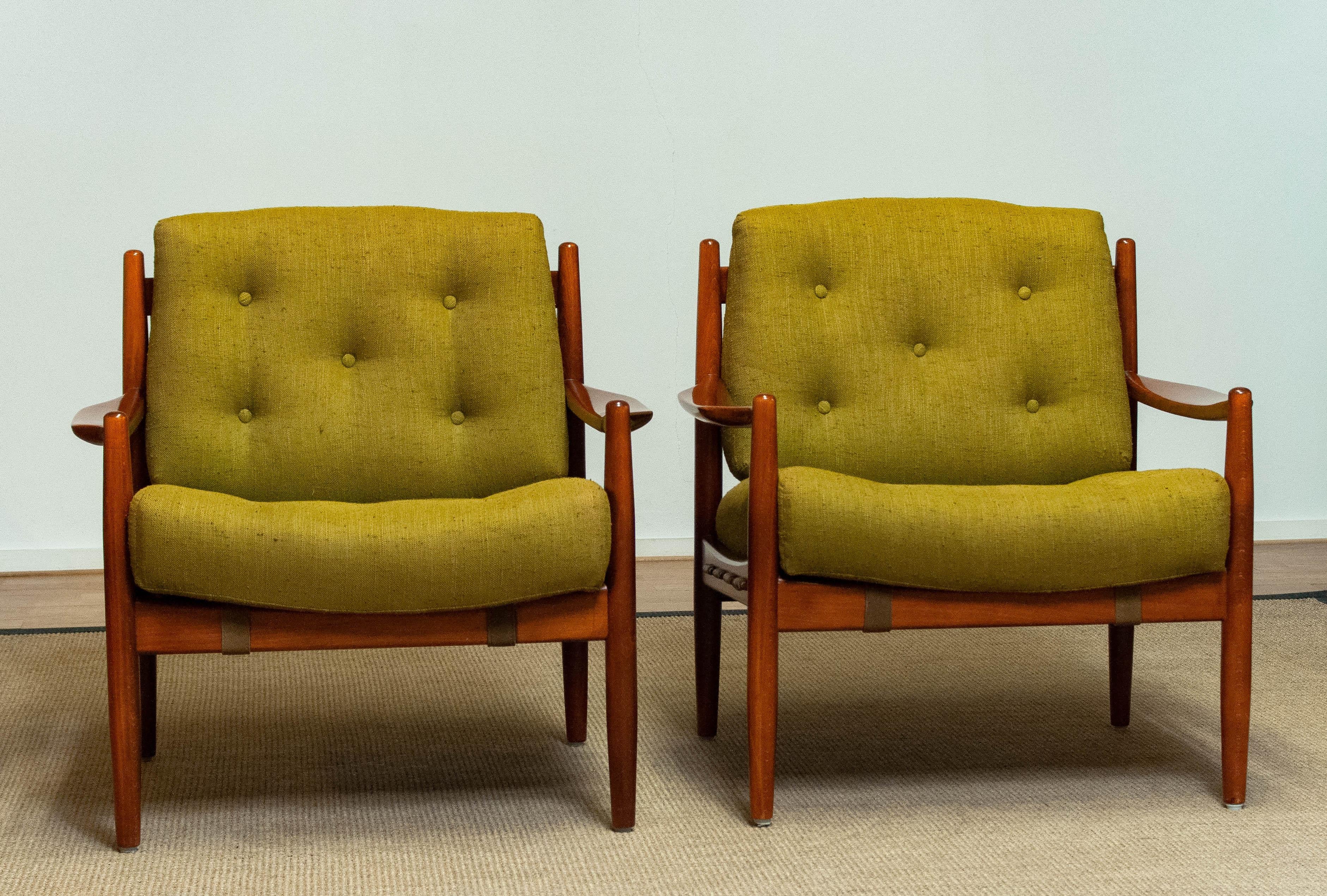Scandinavian Modern Pair 1960's Green Linen 'Läckö' Lounge Chairs By Ingemar Thillmark For OPE For Sale