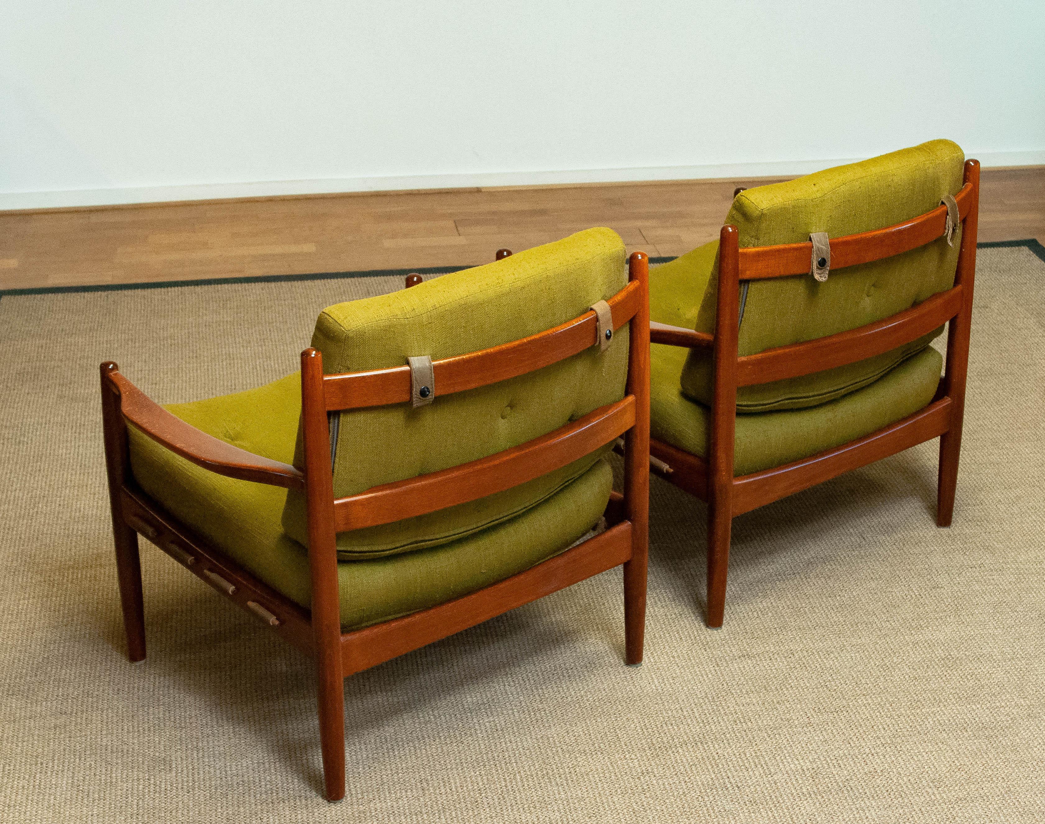 Pair 1960's Green Linen 'Läckö' Lounge Chairs By Ingemar Thillmark For OPE For Sale 3