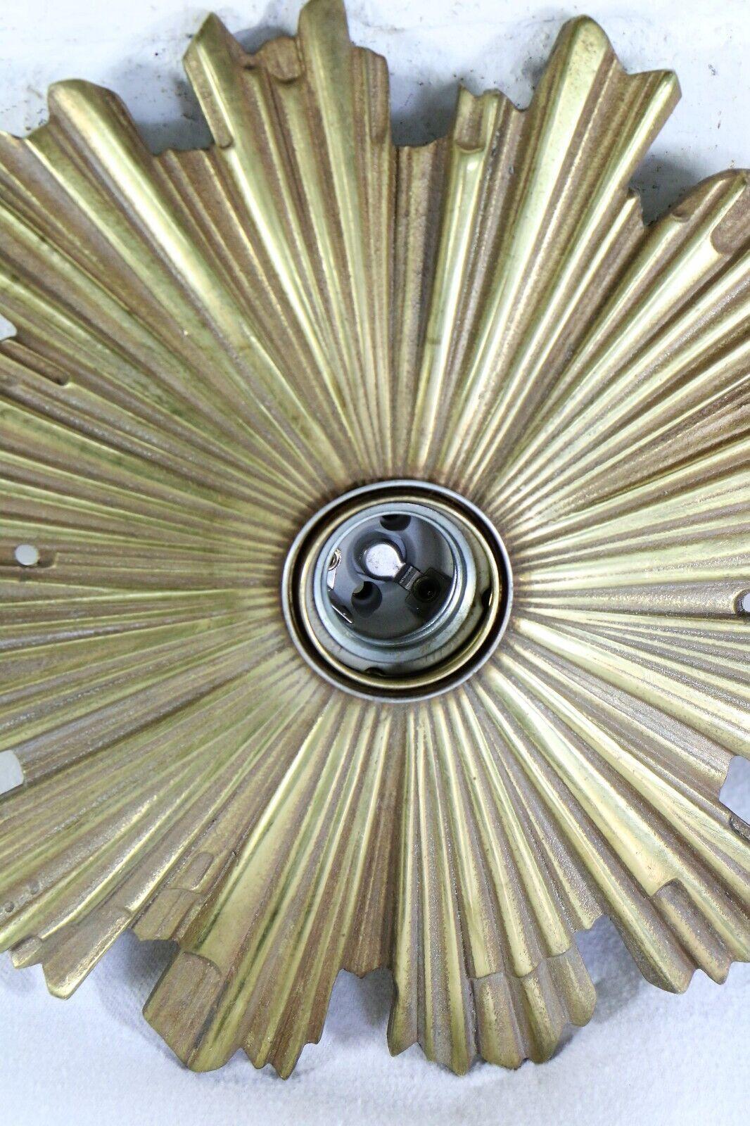 Pair 1960s Mid Century Modern Gilt Bronze Sunburst/ Starburst Wall Sconces For Sale 6