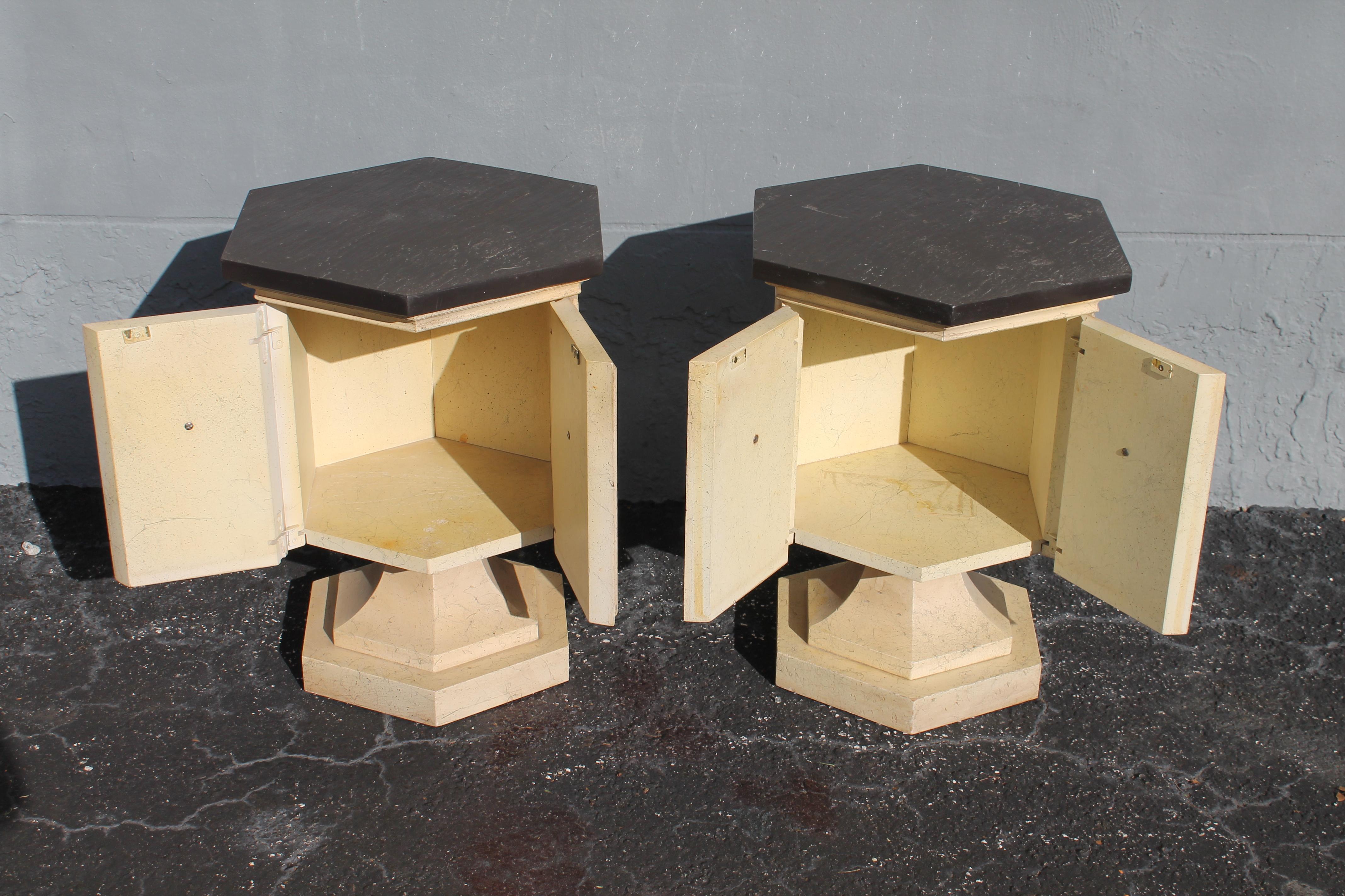 Pair 1960's Mid Century Modern Off White Pedestal Side Tables with Slate Tops In Good Condition For Sale In Opa Locka, FL