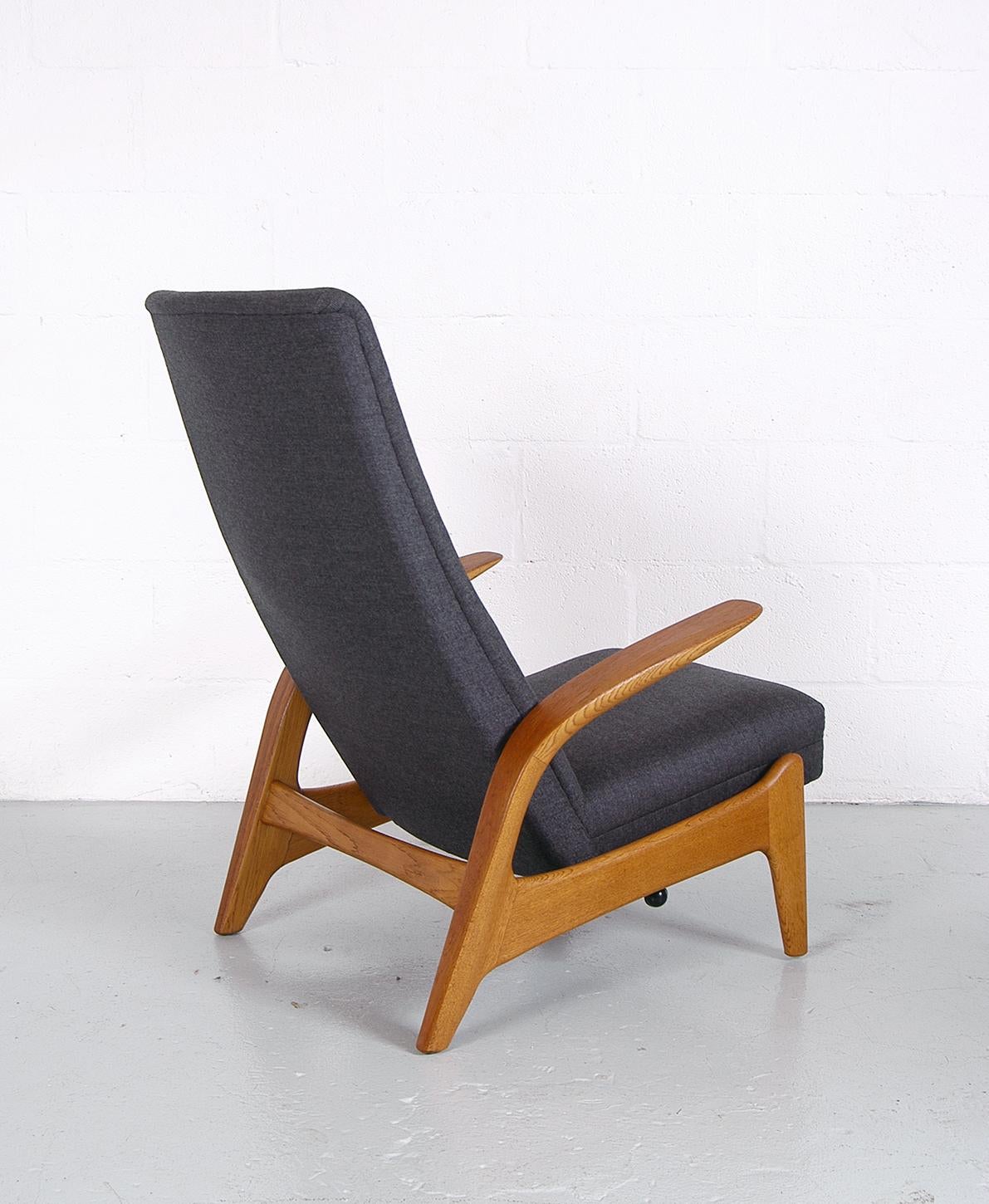 Mid-20th Century Pair 1960s Midcentury Oak + Grey Rock ‘n’ Rest Lounge Chairs by Rastad & Relling