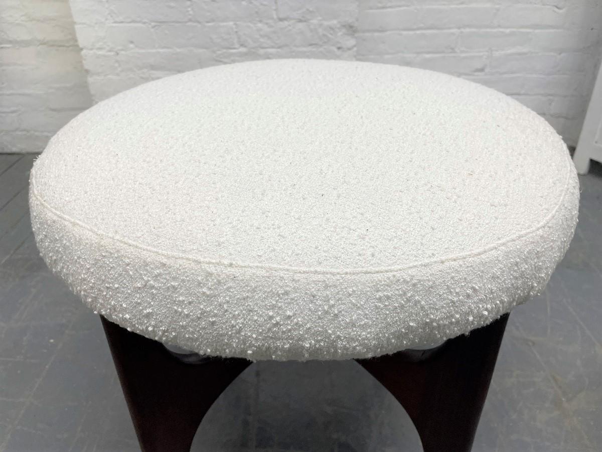 Pair 1960s Solid Walnut Stools in Boucle Fabric In Good Condition For Sale In New York, NY