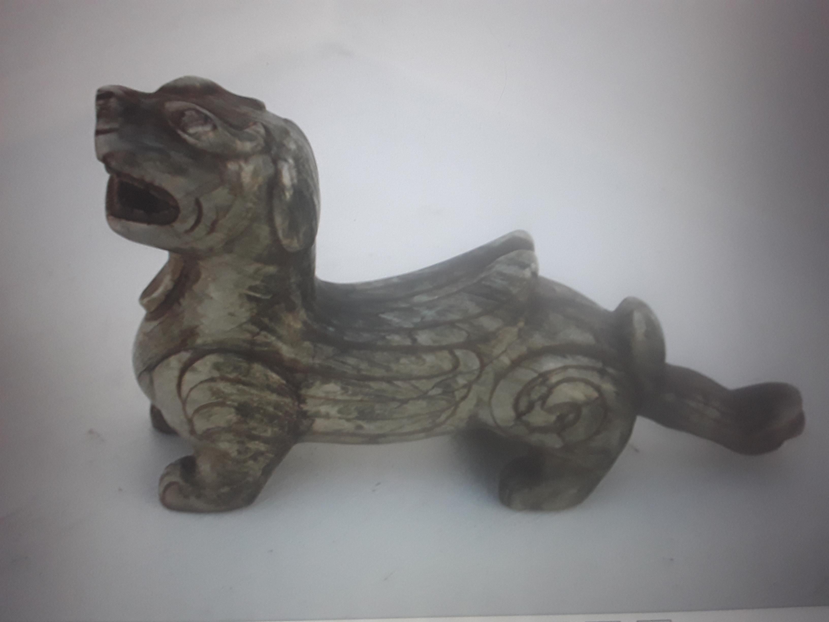 Paar 1960's Vintage Chinesisch Hand geschnitzt Stein Skulpturen von Foo Hunde im Angebot 1