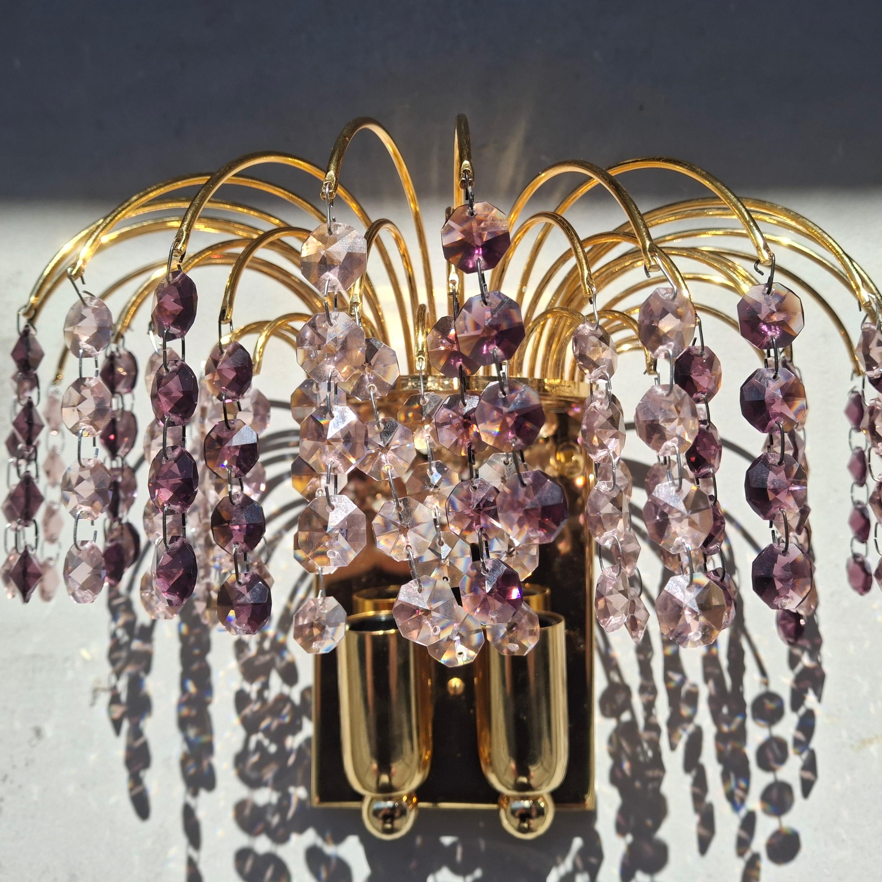 Paire d'appliques à cascade en cristal taillé en améthyste, Hollywood Regency, 1970, par Palwa en vente 11