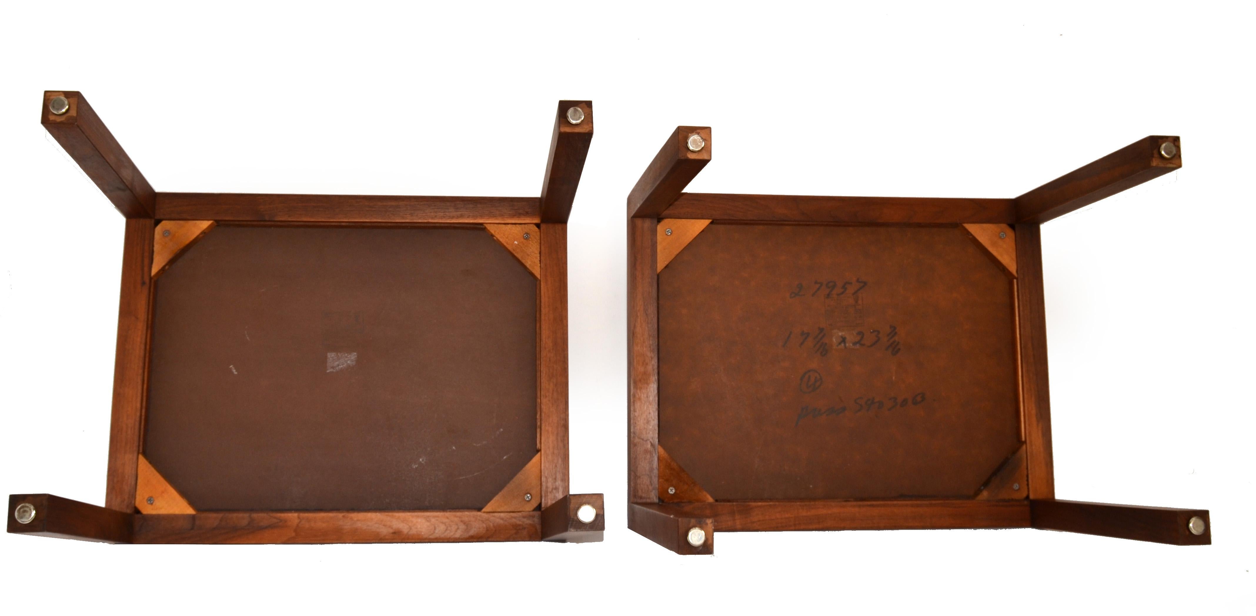 Paire de tables d'appoint Marden en noyer et cuir du milieu du siècle dernier, style Parsons, des années 1970 en vente 7