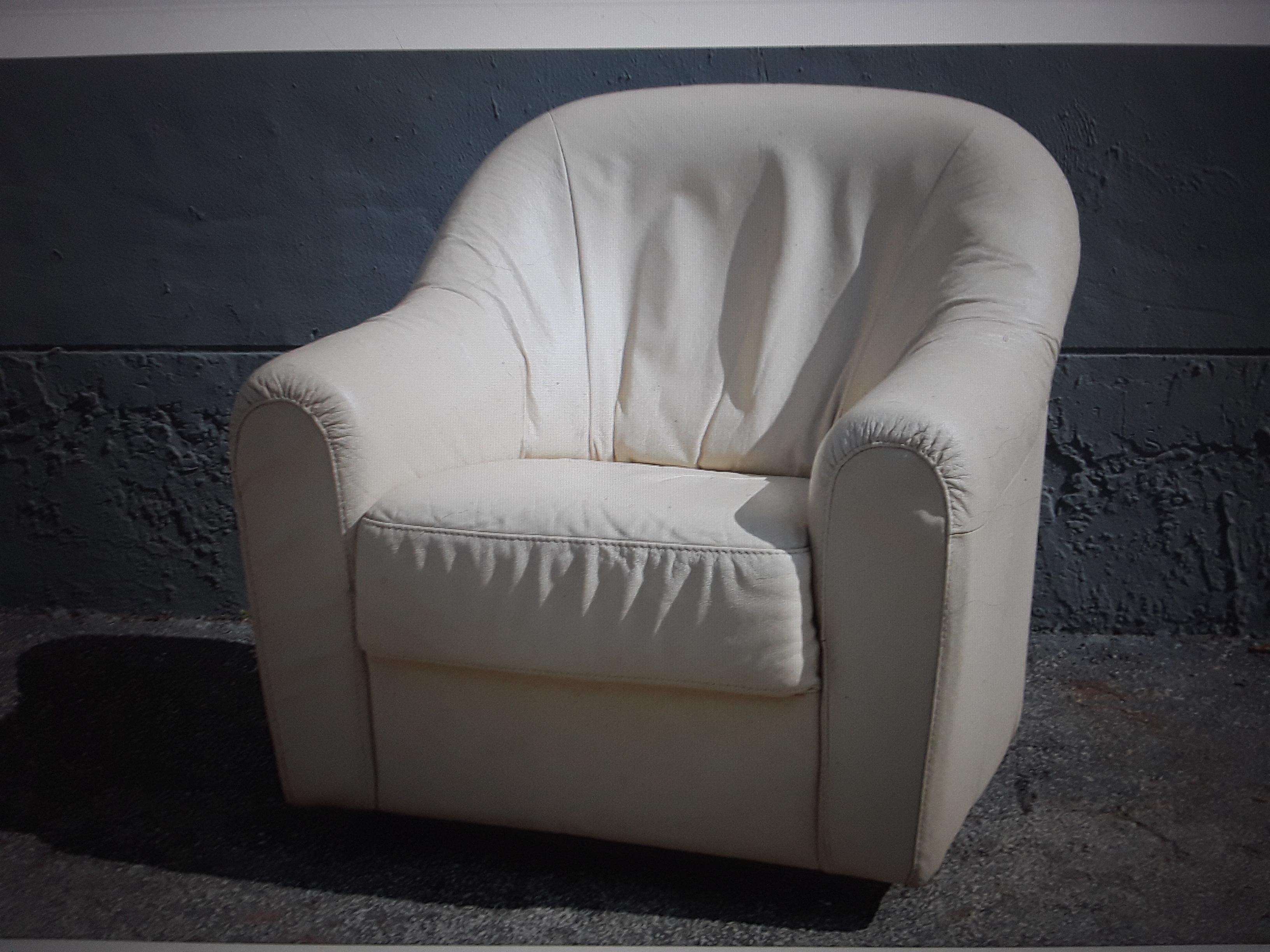 Leather Pair 1970's Mid Century Modern Cream Tone Swivel Club Chairs For Sale