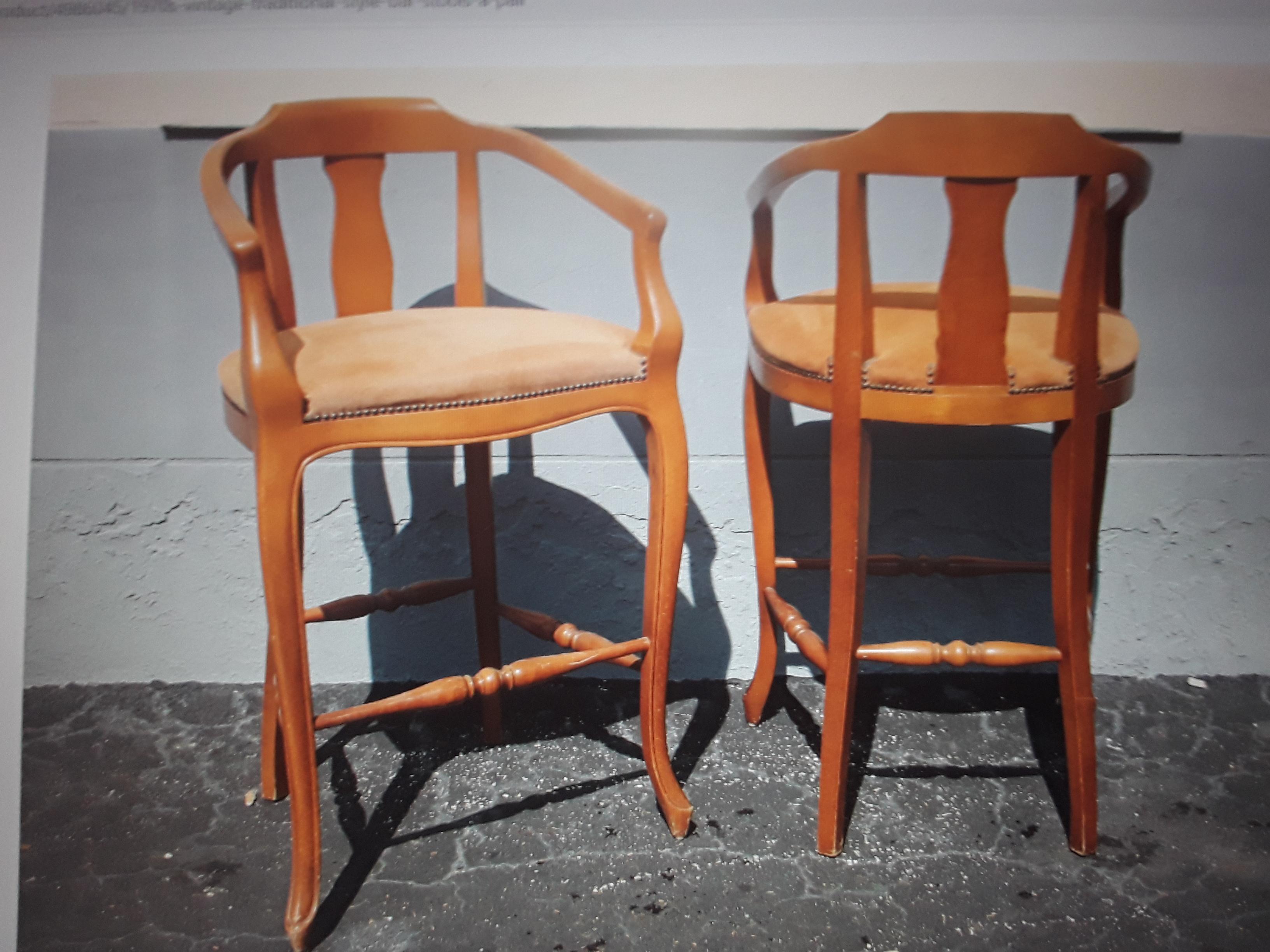 Wood Pair 1970's Vintage Traditional style Bar Stools For Sale