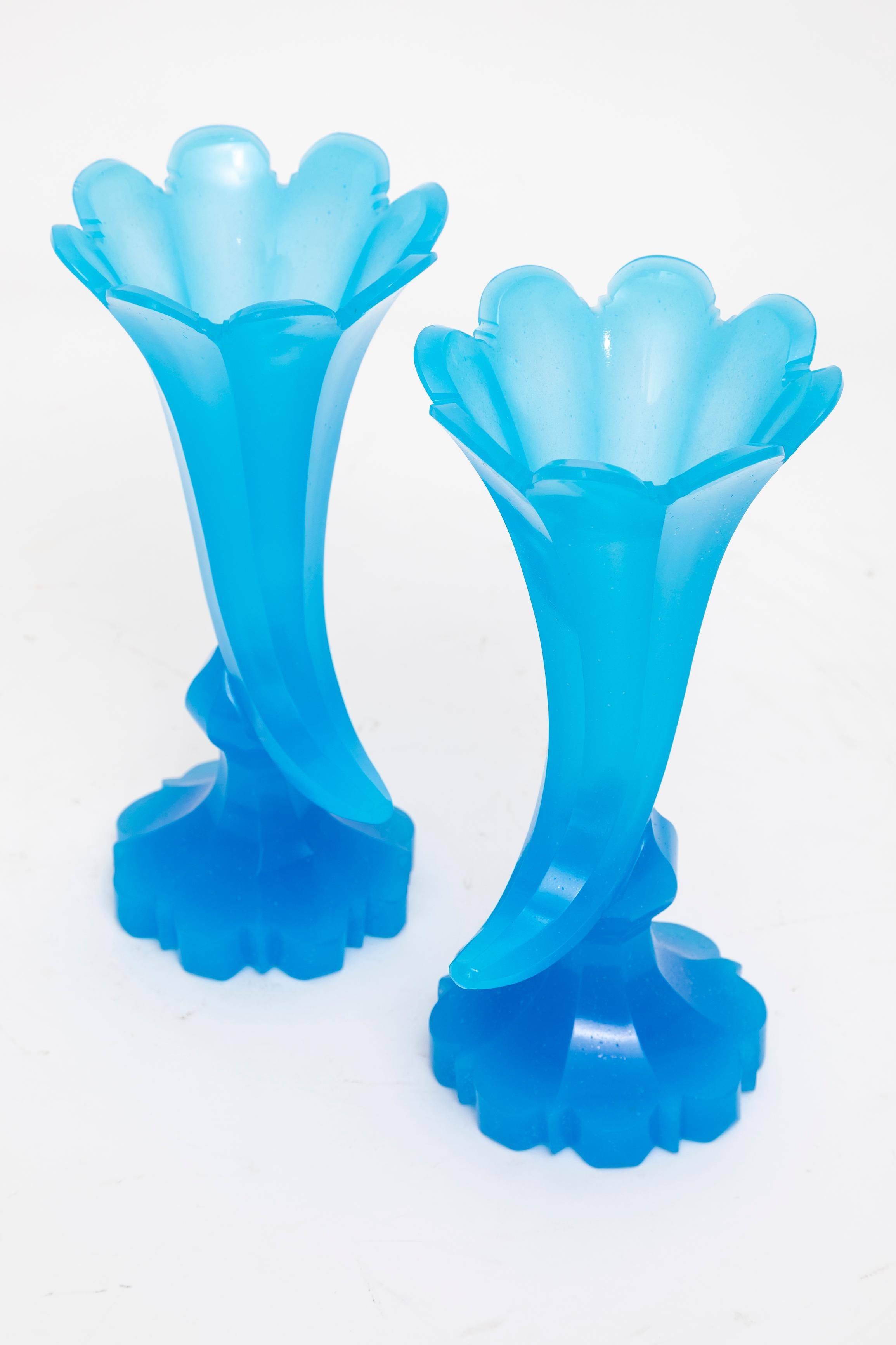 Pair 19th C. Blue Opaline Baccarat Crystal Cornucopia Shape Footed Fluted Vases For Sale 2