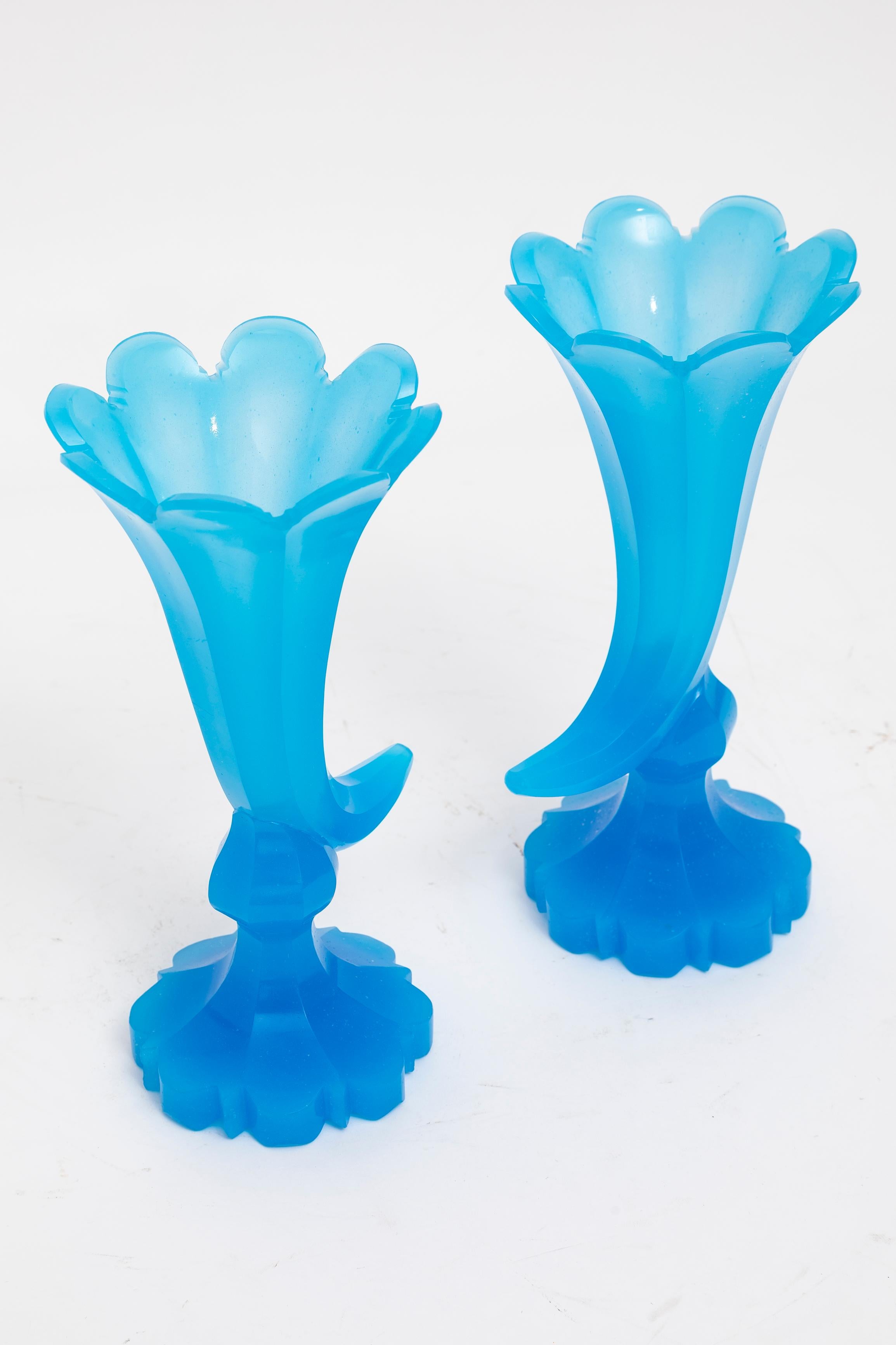 French Pair 19th C. Blue Opaline Baccarat Crystal Cornucopia Shape Footed Fluted Vases For Sale