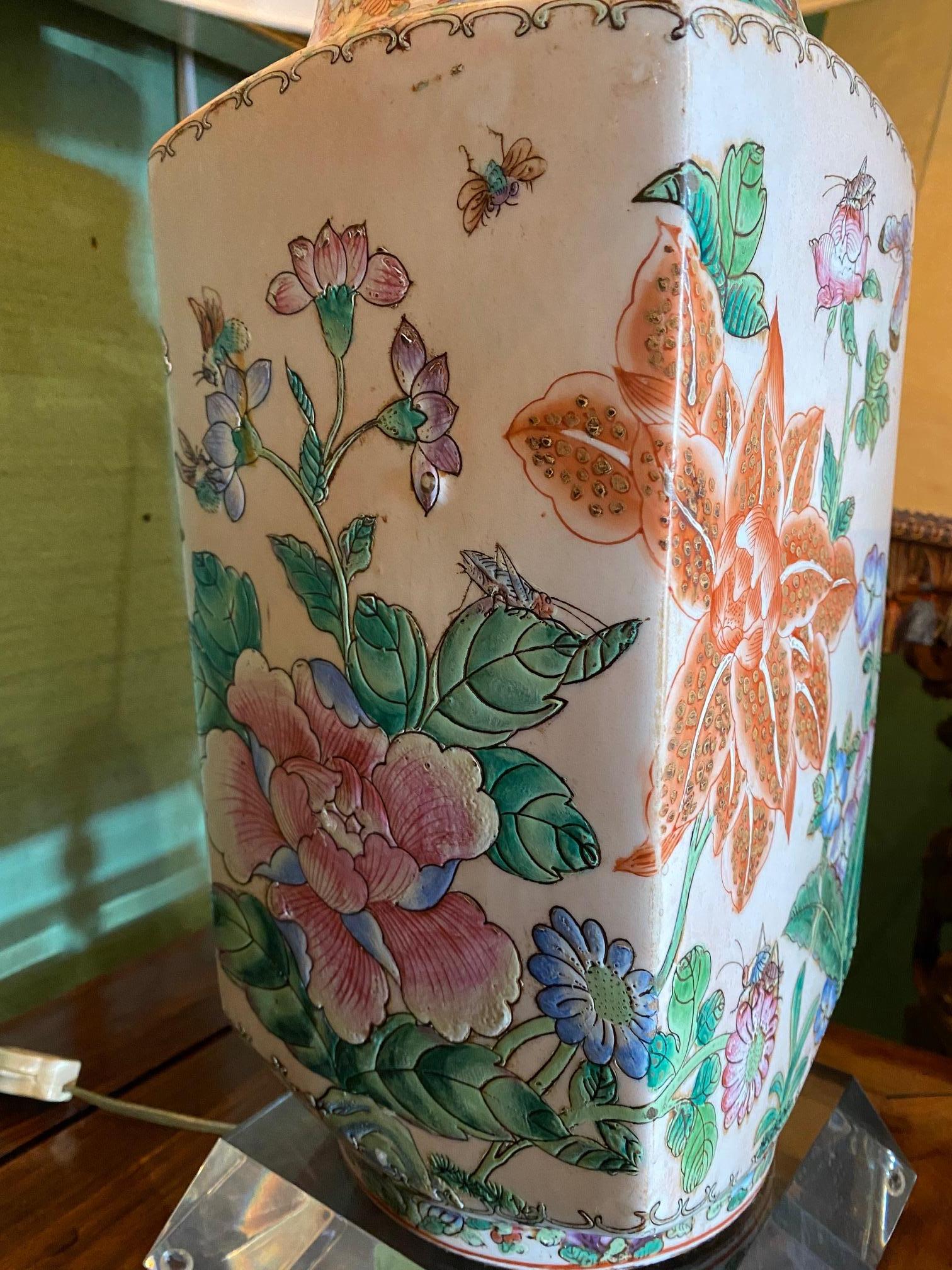 Porcelain Pair Chinoiseries Oriental Vases on Modern Plexiglas Table lamps Antiques LA CA  For Sale