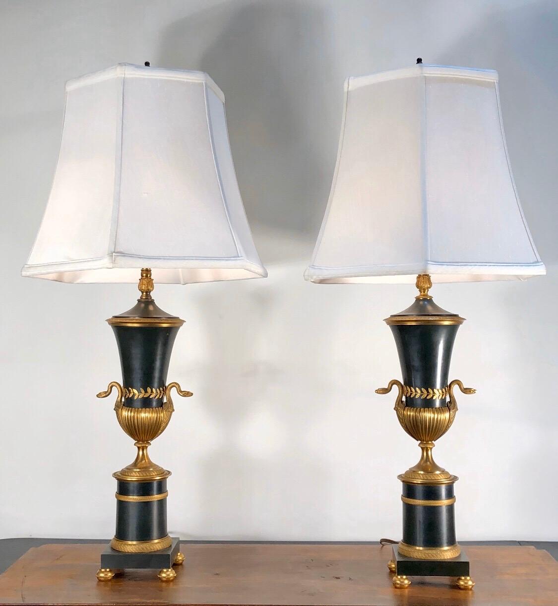 19th Century French Empire Lamps with Bronze Urns and Ormolu-Mounted Swans, Pair 7