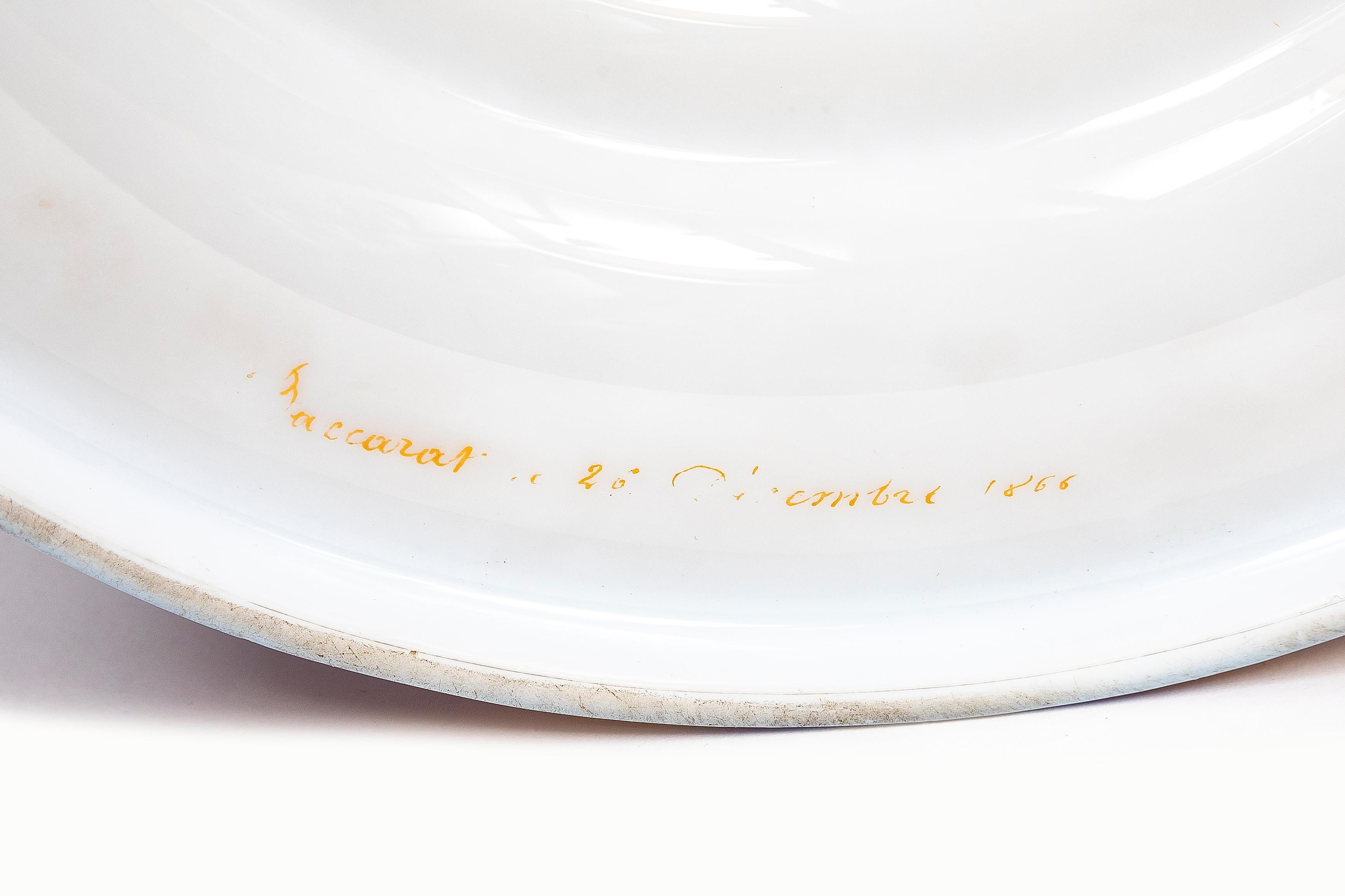 Paire de vases en opaline de Baccarat du 19ème siècle, signés français, à double superposition bleu-blanc en vente 10