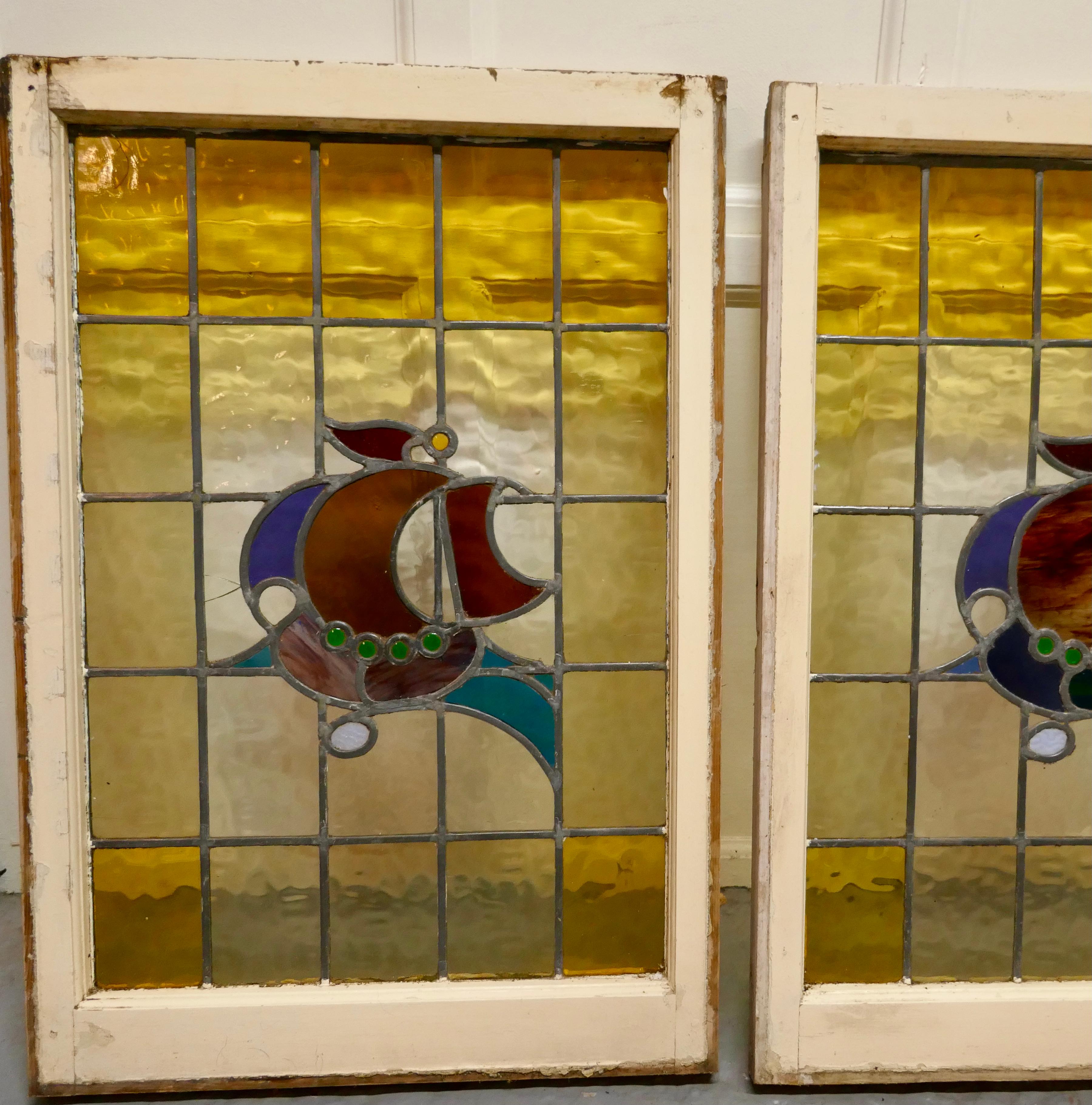 Pair of 19th Century Art Nouveau Stained Glass Windows, with Ships In Good Condition In Chillerton, Isle of Wight