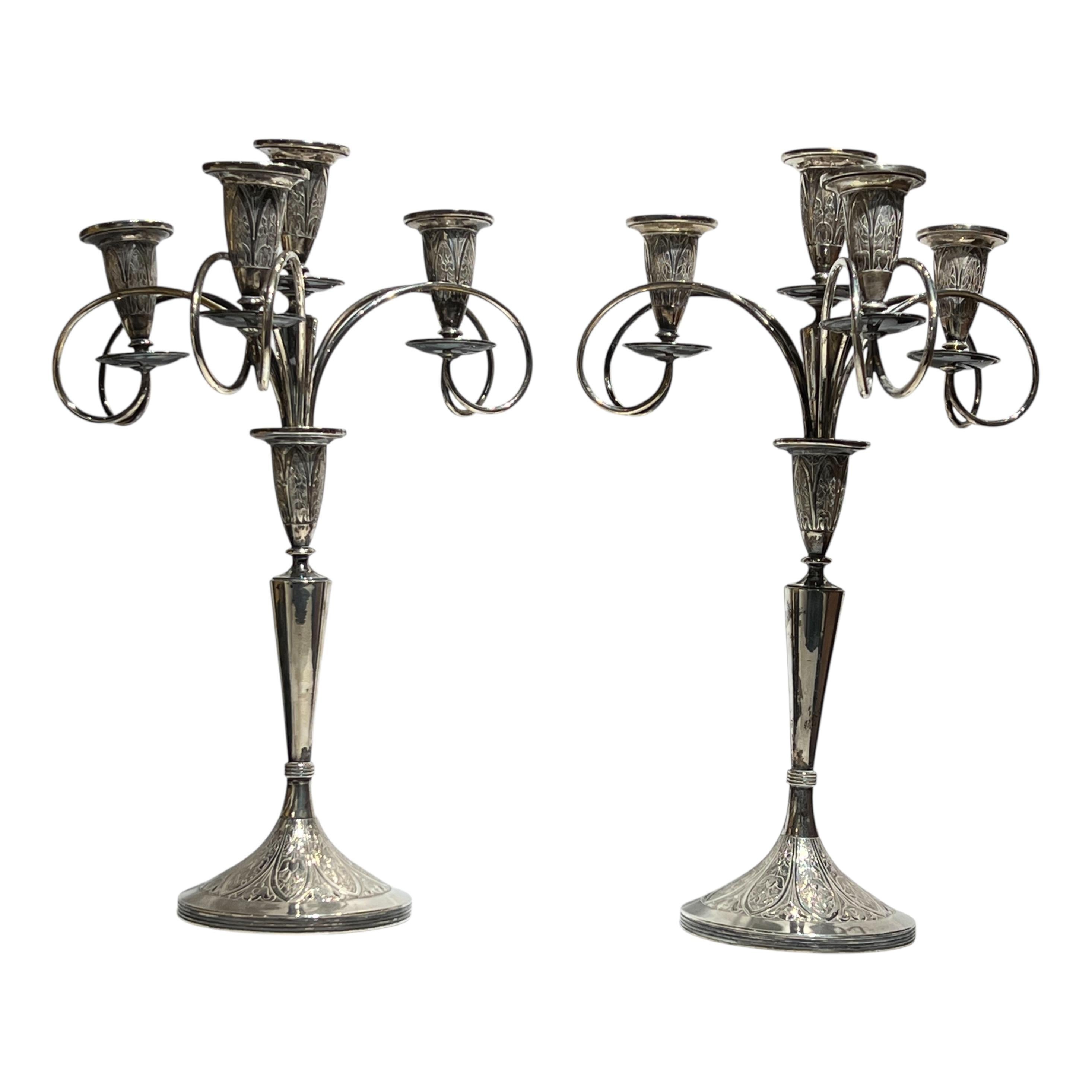 Autrichien Paire de chandeliers à 4 lumières en argent autrichien du 19e siècle en vente