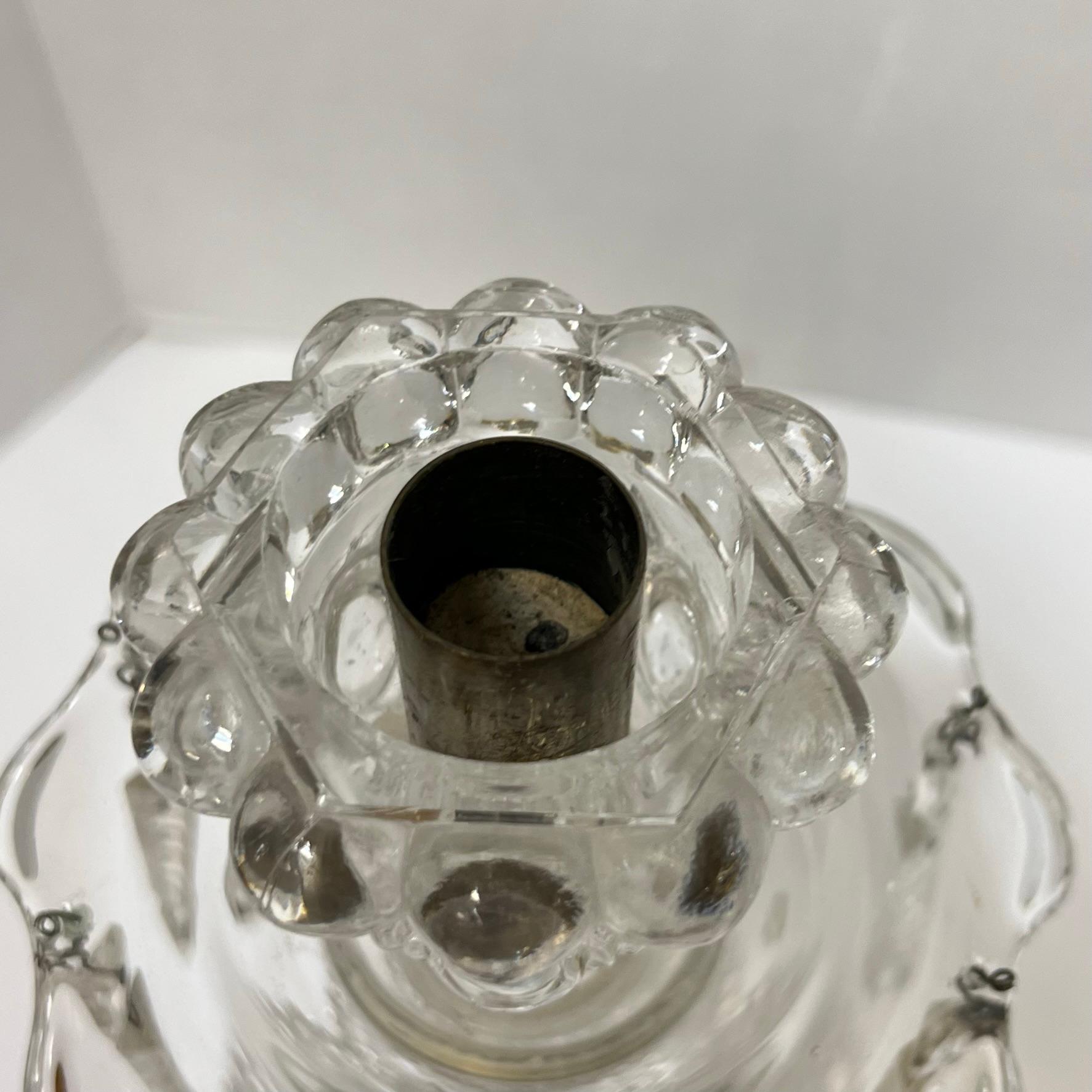 Paire de verres de style Baccarat du 19ème siècle et verre  Lustres en cristal avec teintes hurrican en vente 1