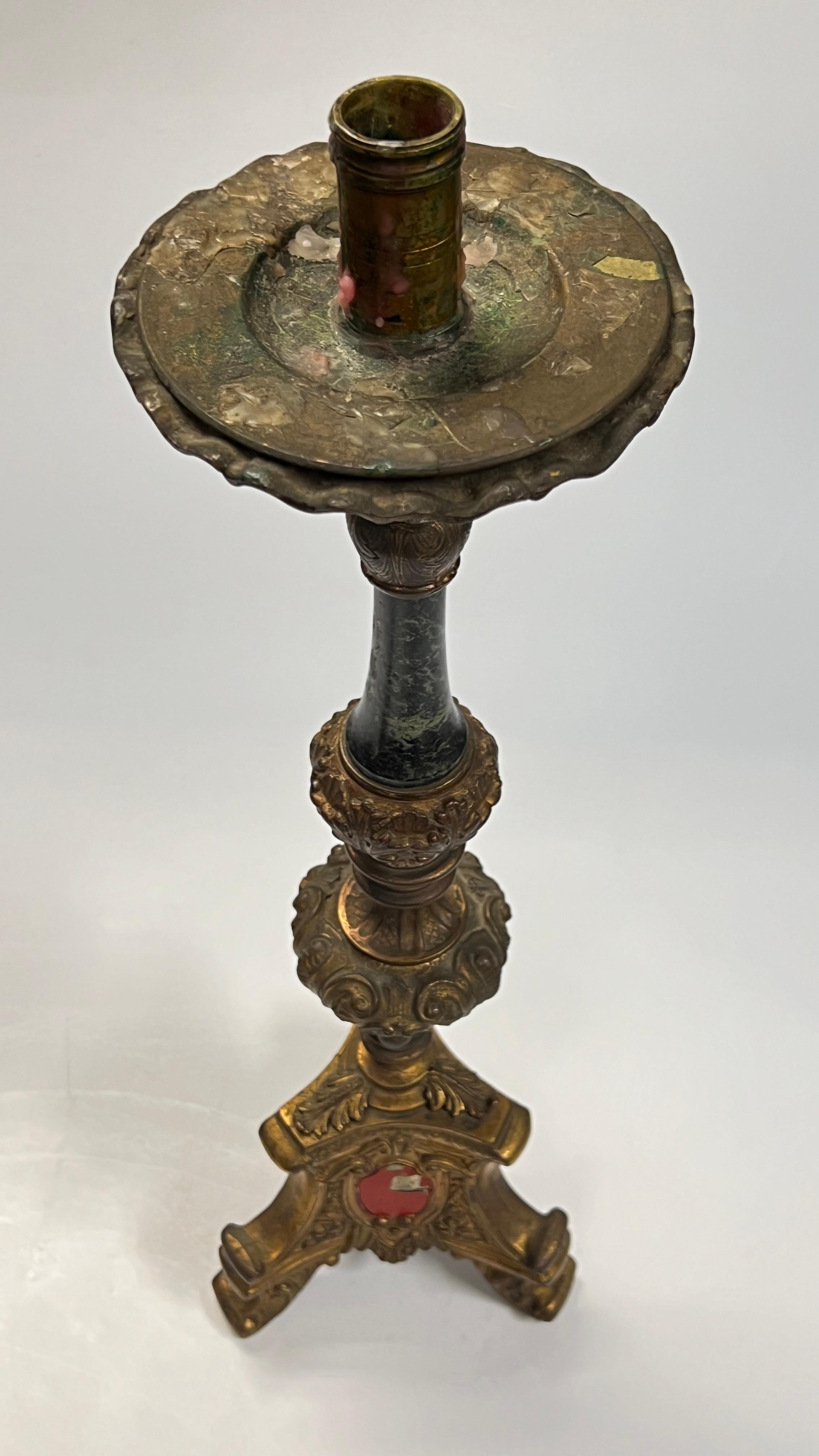 Bronzo Coppia di candelabri barocchi del XIX secolo in bronzo dorato e marmo in vendita