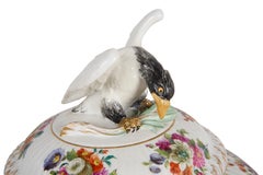 Paire de vases à couvercle Berlin du 19ème siècle avec couvercle