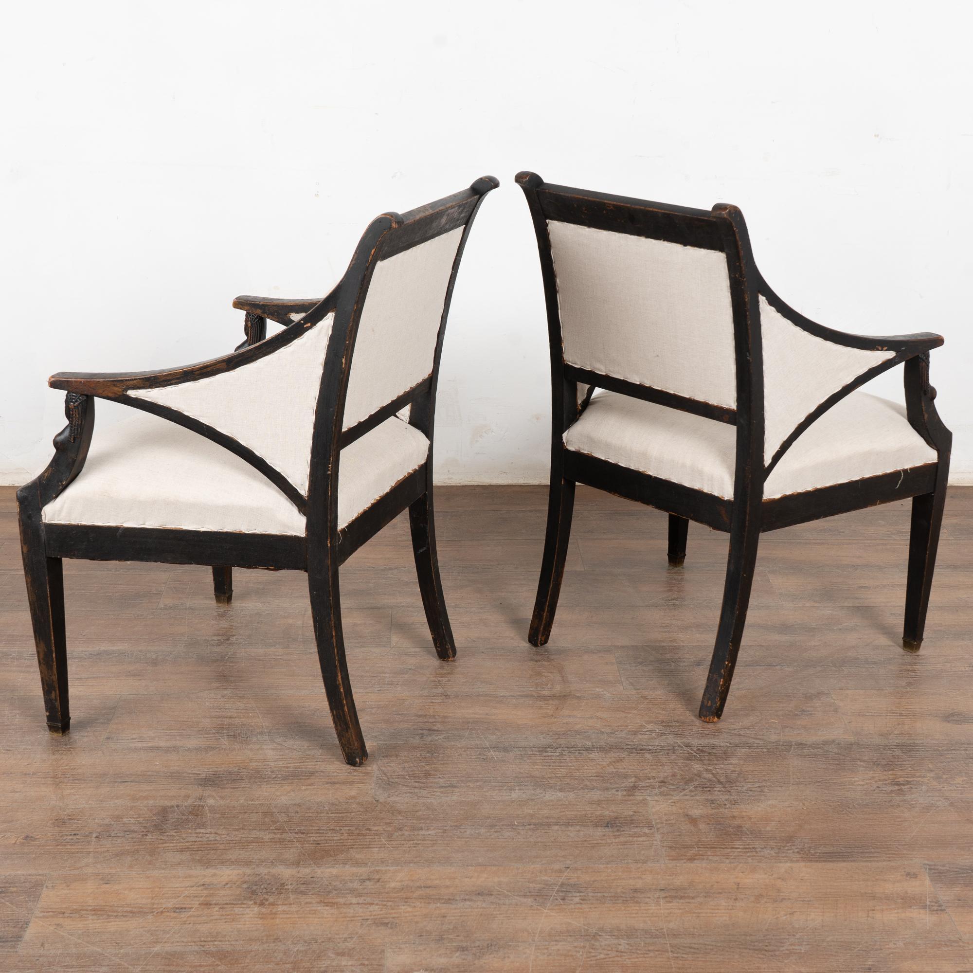 Paire de fauteuils, 19e siècle Paire de fauteuils gustaviens suédois noirs en vente 6