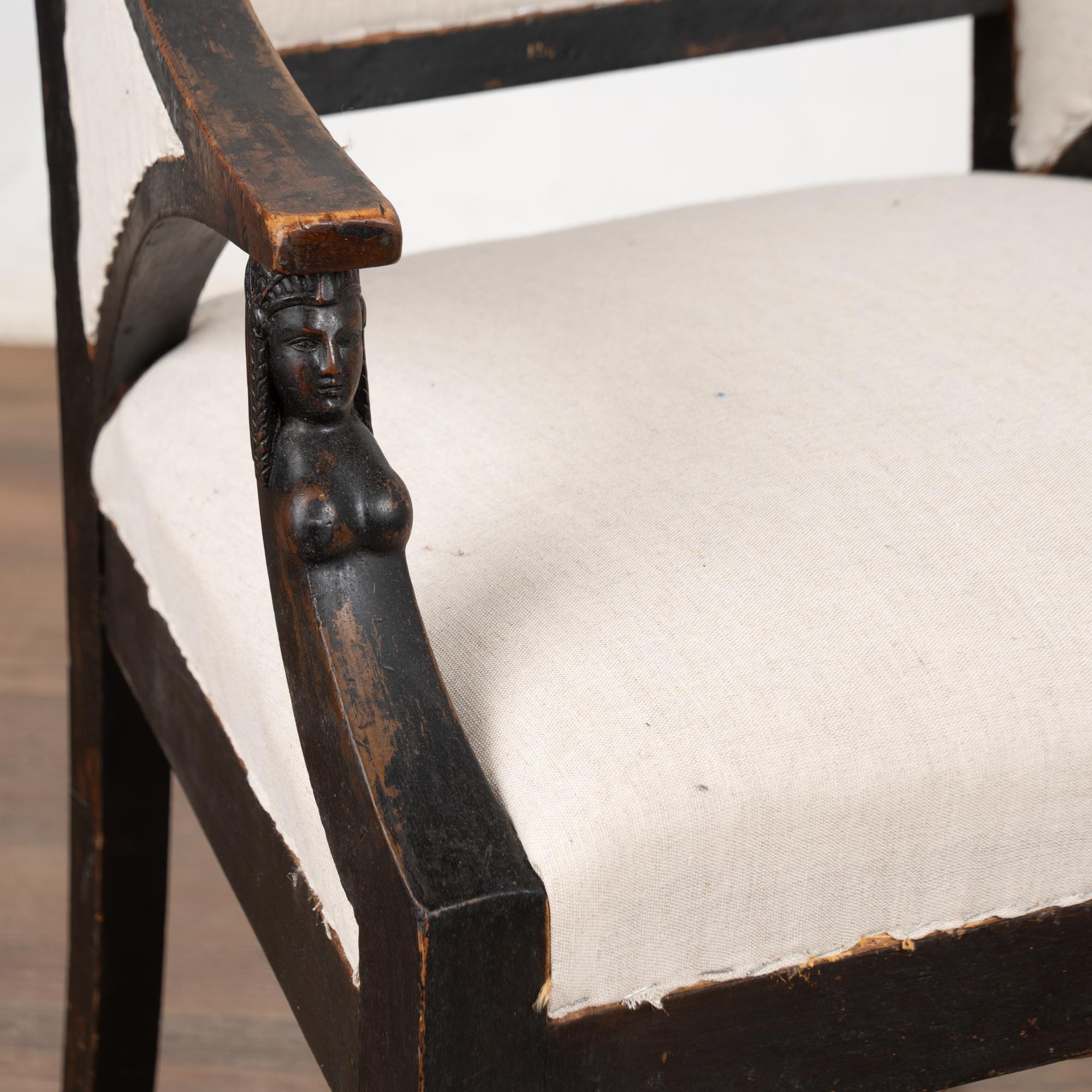 XIXe siècle Paire de fauteuils, 19e siècle Paire de fauteuils gustaviens suédois noirs en vente
